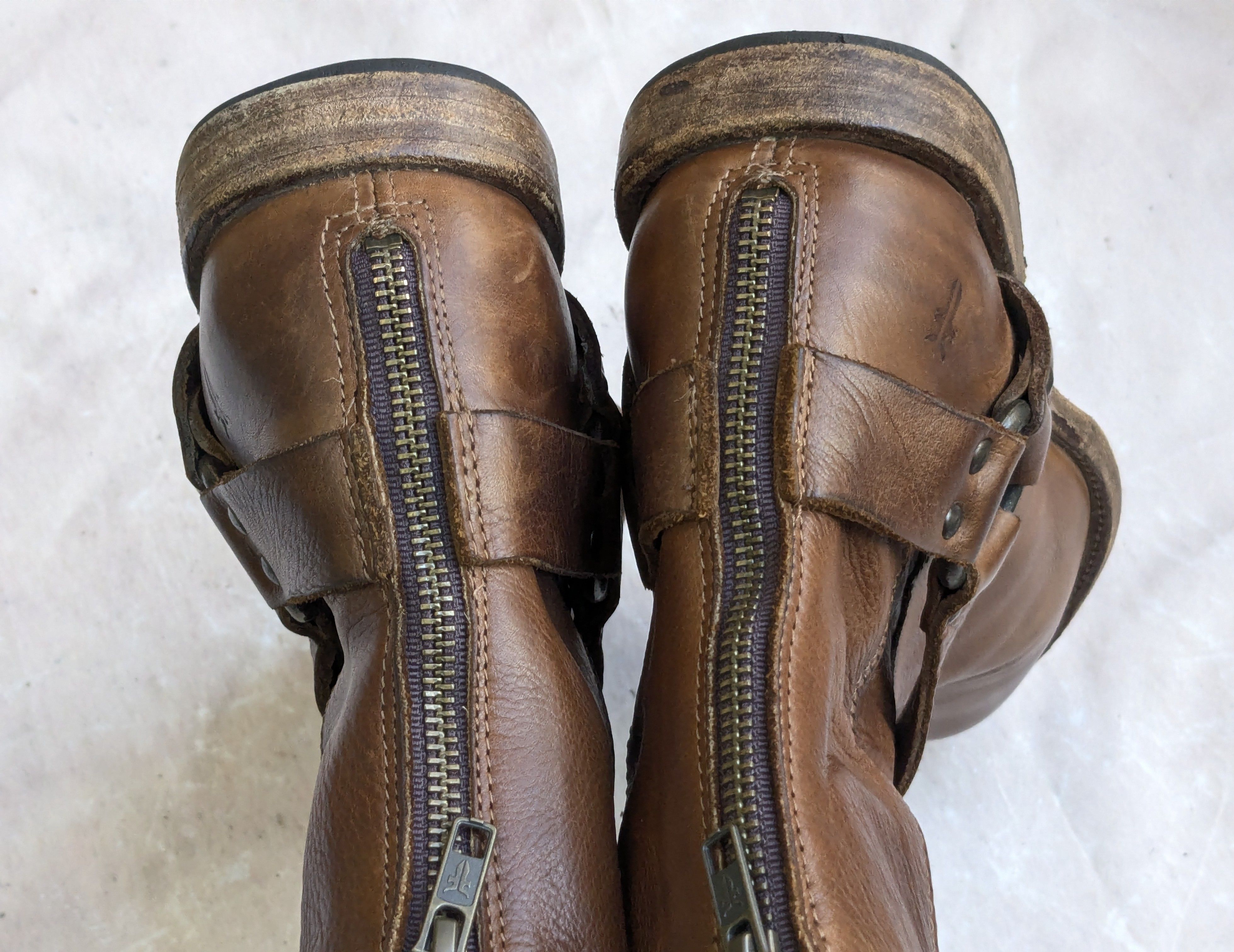 Frye Frye Harness Boots Brown Leather 9 D Leather Buckle Size US 9 / EU 42 - 13 Thumbnail