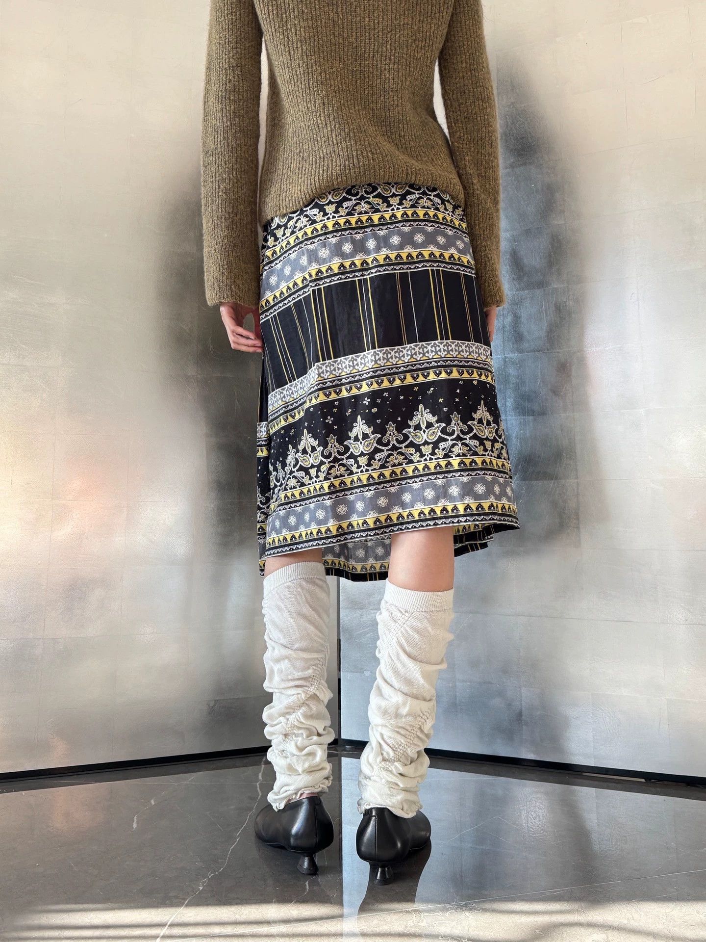 Limi Feu Limi Feu Ethnic Pattern Pleated Skirt S Size 26" / US 2 / IT 38 - 5 Thumbnail