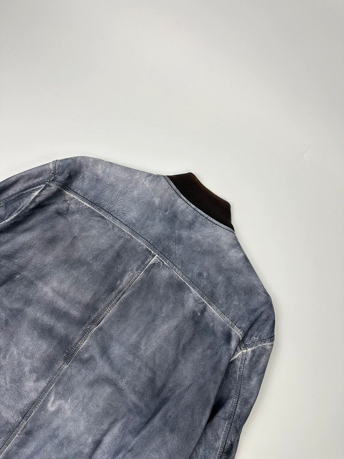 Armani Armani Jeans 00´s Eroded Purple Leather Jacket Bomber Size US L / EU 52-54 / 3 - 11 Thumbnail