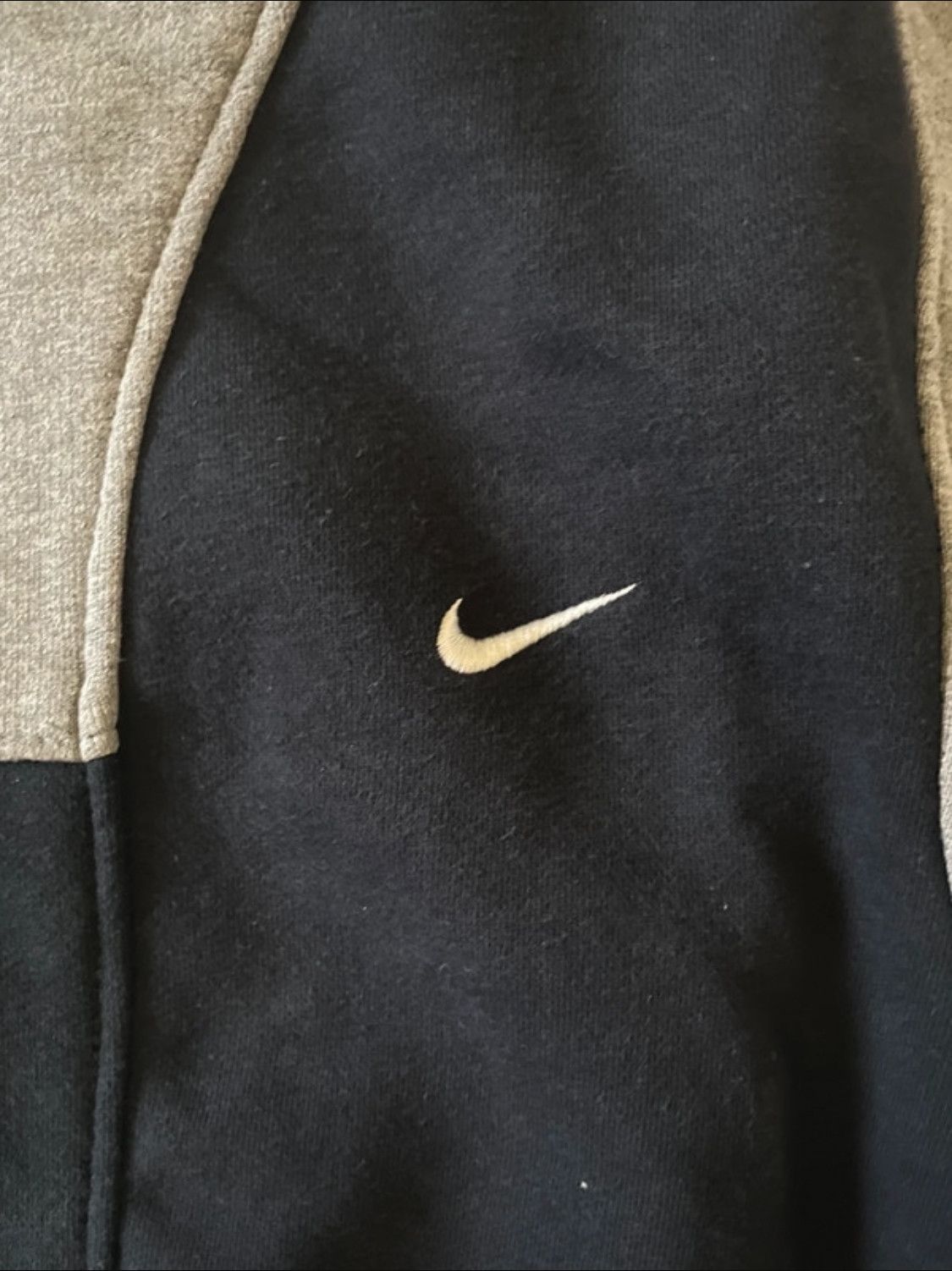 Nike Vintage Nike Custom Longsleeve T Size US M / EU 48-50 / 2 - 4 Thumbnail
