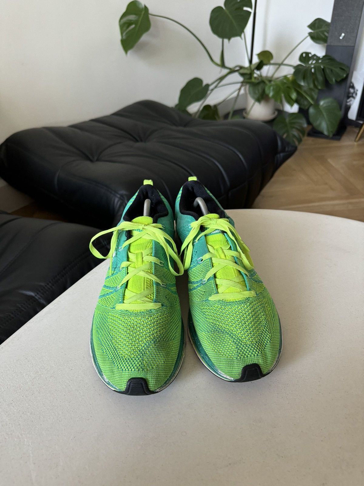Nike Nike Flyknit Trainer Volt Kanye West YeKnit Og 2012 9.5US Size US 9.5 / EU 42-43 - 3 Thumbnail