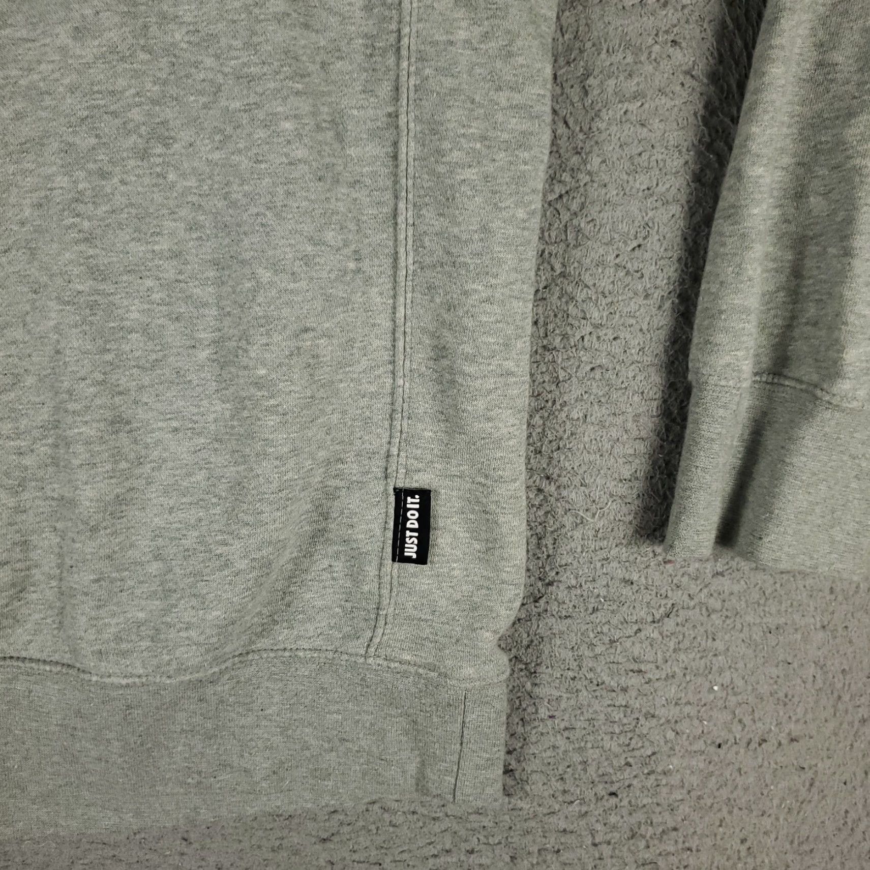 Nike Nike Mens Sweater Size XL Gray Fleece Pullover Crew Neck Sweatshirt Size US XL / EU 56 / 4 - 4 Thumbnail