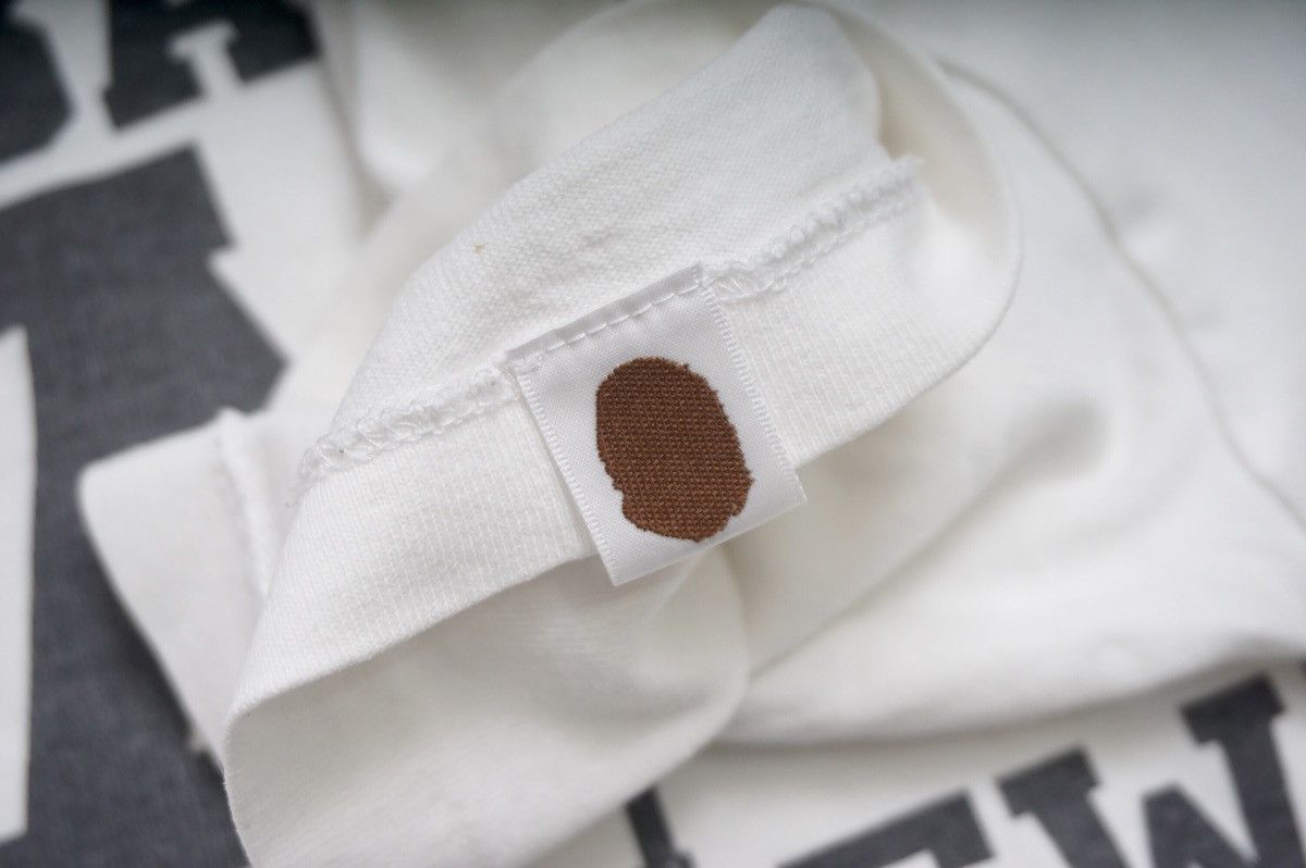Bape × Vintage A bathing ape in lukewarm water Size US S / EU 44-46 / 1 - 7 Thumbnail