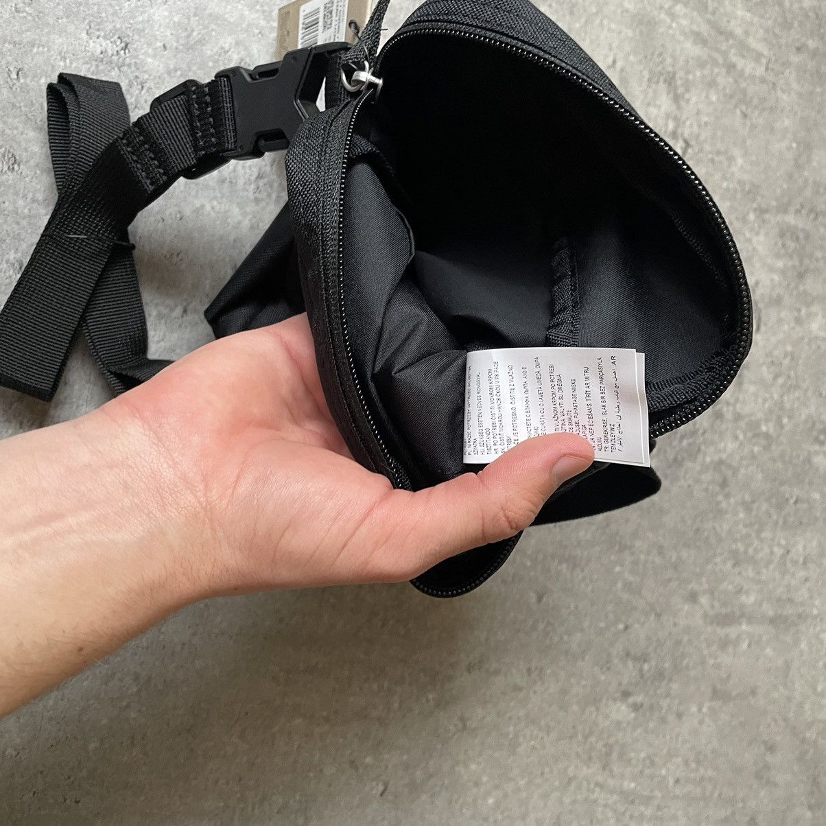 Nike × Vintage NWT Nike Tn Shoulder/Crossbody Messenger Bag Size ONE SIZE - 6 Thumbnail