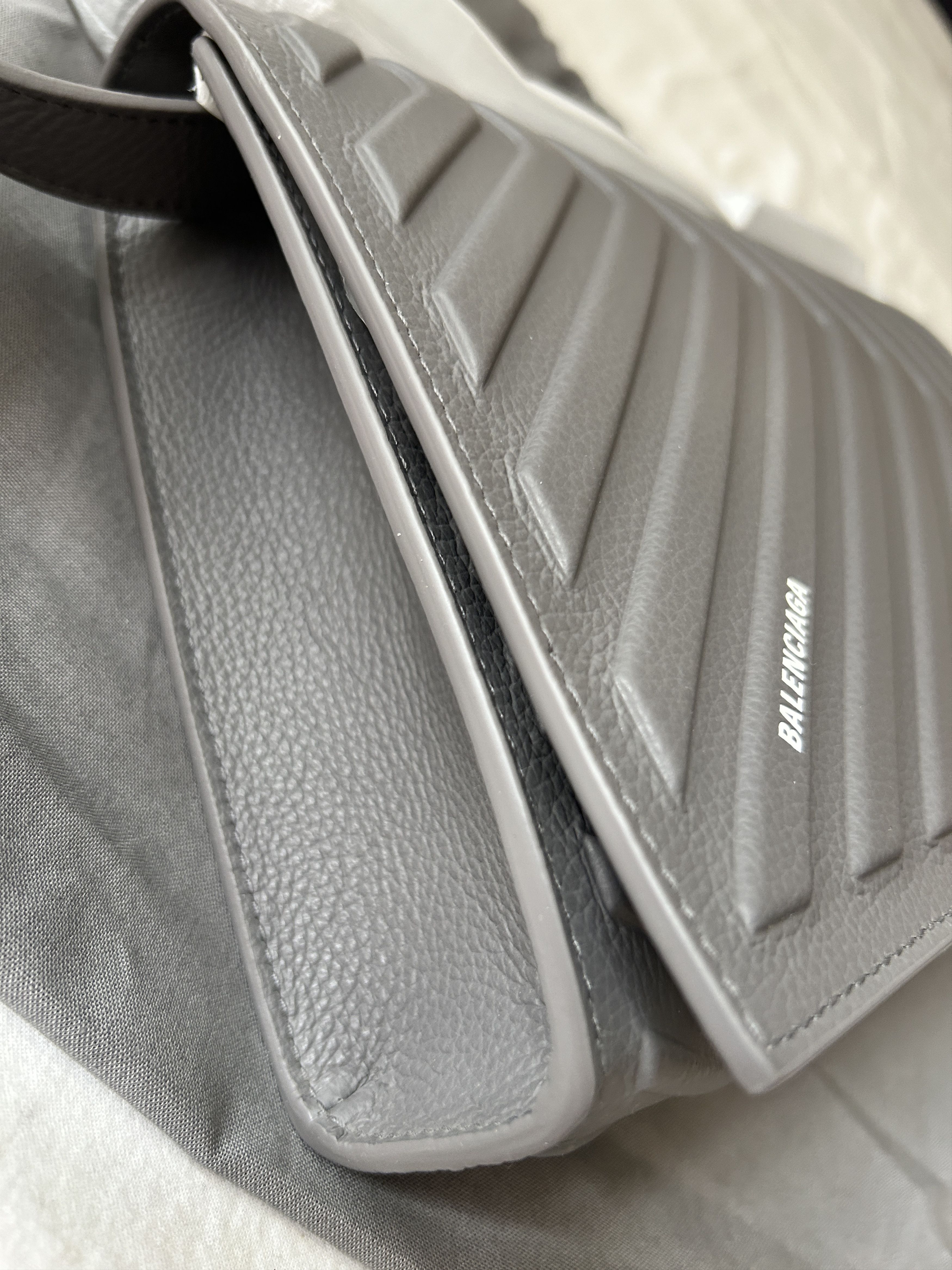 Balenciaga Balenciaga Car Flap Bag Size 26 - 6 Thumbnail