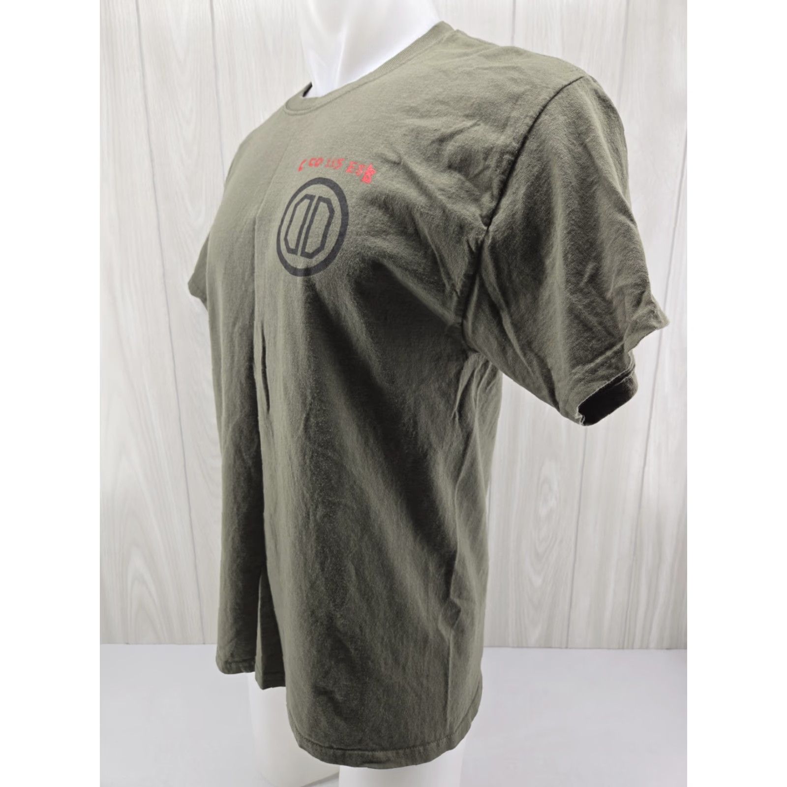 Hanes C company 115th Expeditionary Signal Battalion Renegades Men's Green T Shirt L Size US L / EU 52-54 / 3 - 4 Thumbnail
