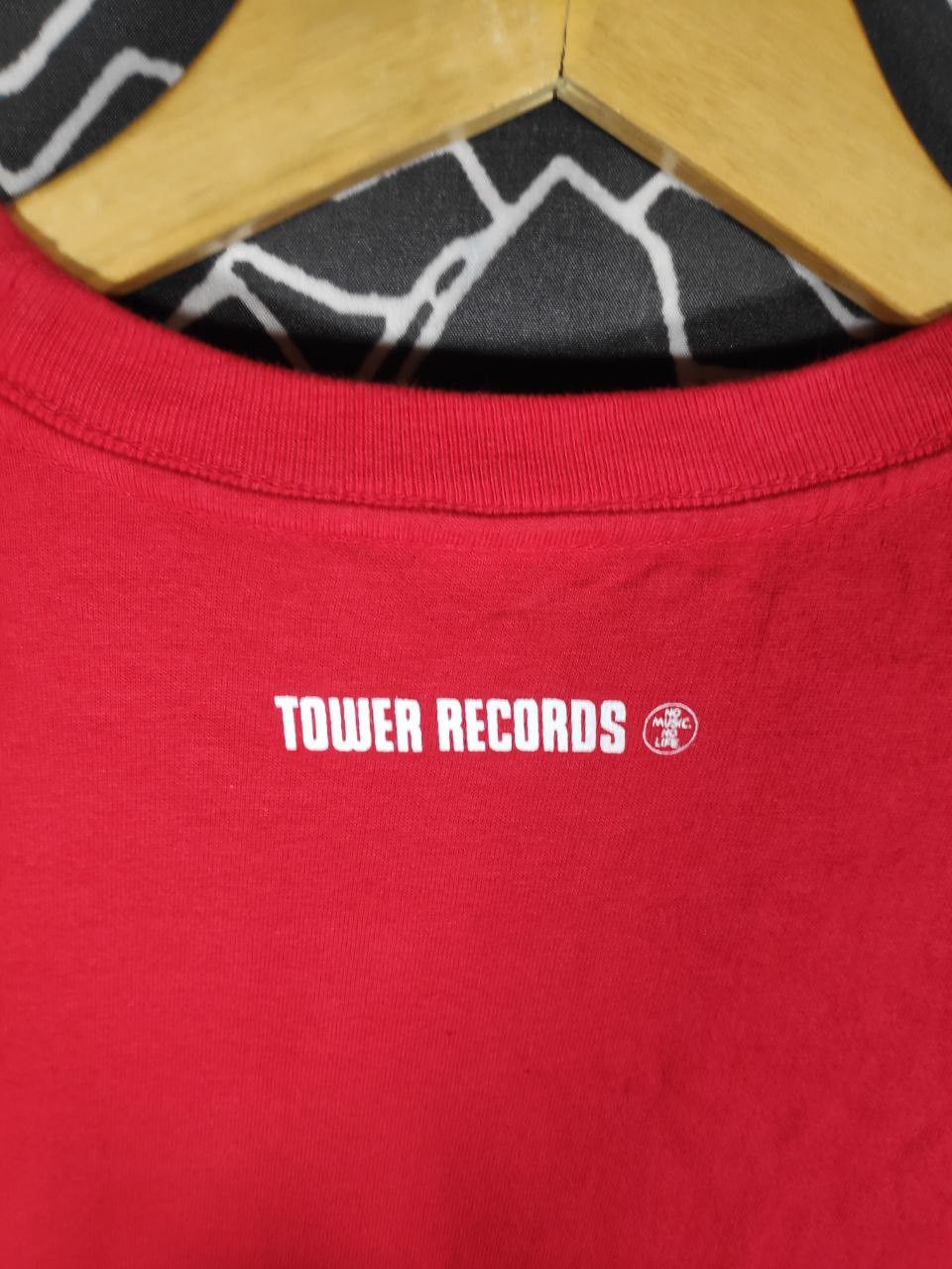 Band Tees × Vintage ''Oldschool'' Tower Records No Music No Life Promo Tee M Size US M / EU 48-50 / 2 - 4 Thumbnail