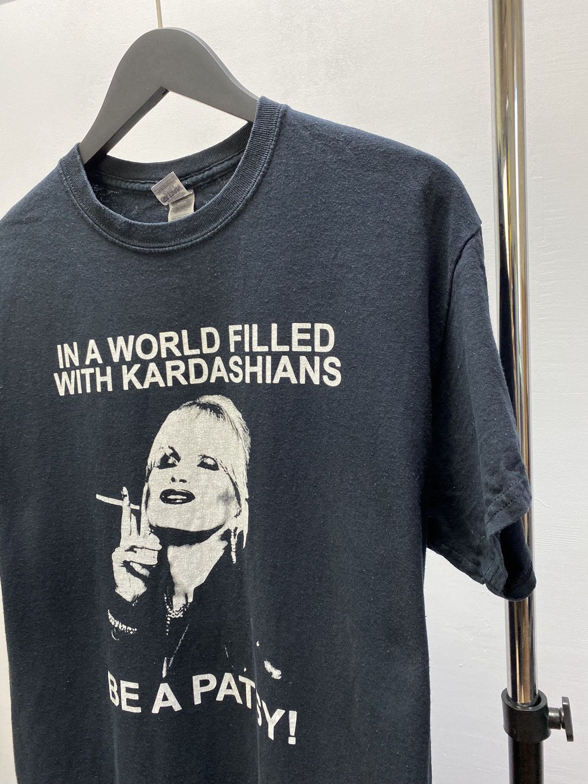Other Joanna Lumley IN A WORLD FILLED WITH KARDASHIANS BE A PATSY! Size US L / EU 52-54 / 3 - 7 Thumbnail