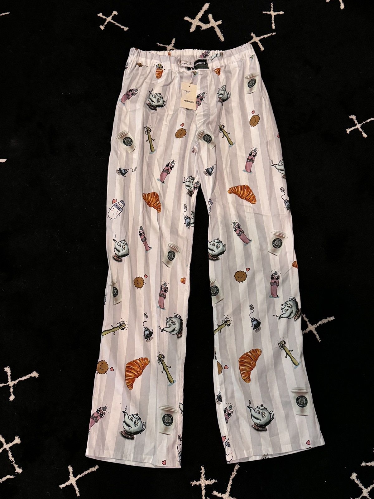 image of Vetements Aw19 Pyjama Runway Breakfast Pants In Pink White, Men's (Size 32)