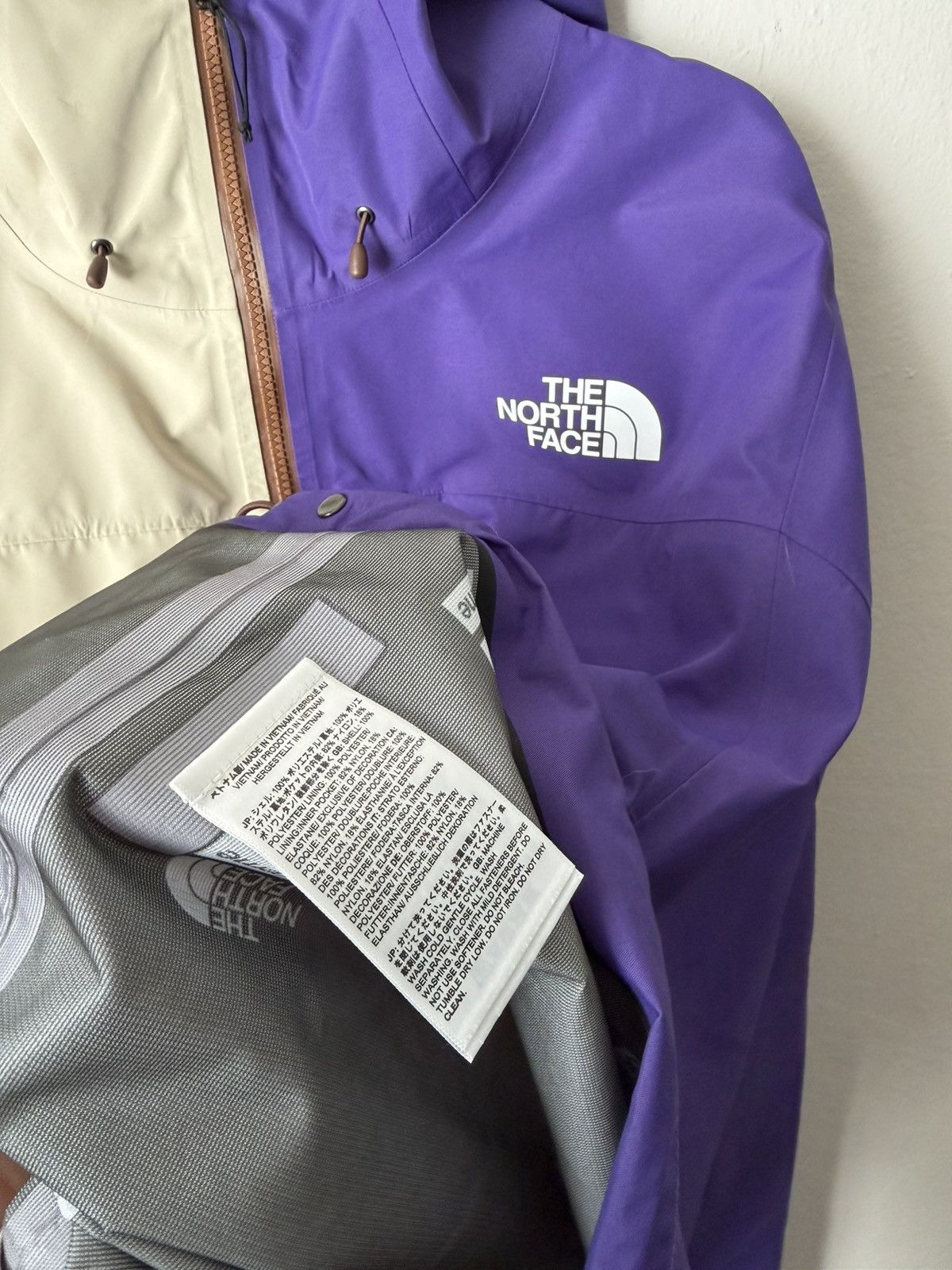Supreme × The North Face Supreme SS24 The North Face Split Shell Jacket Tan/Purple XL Size US XL / EU 56 / 4 - 6 Thumbnail