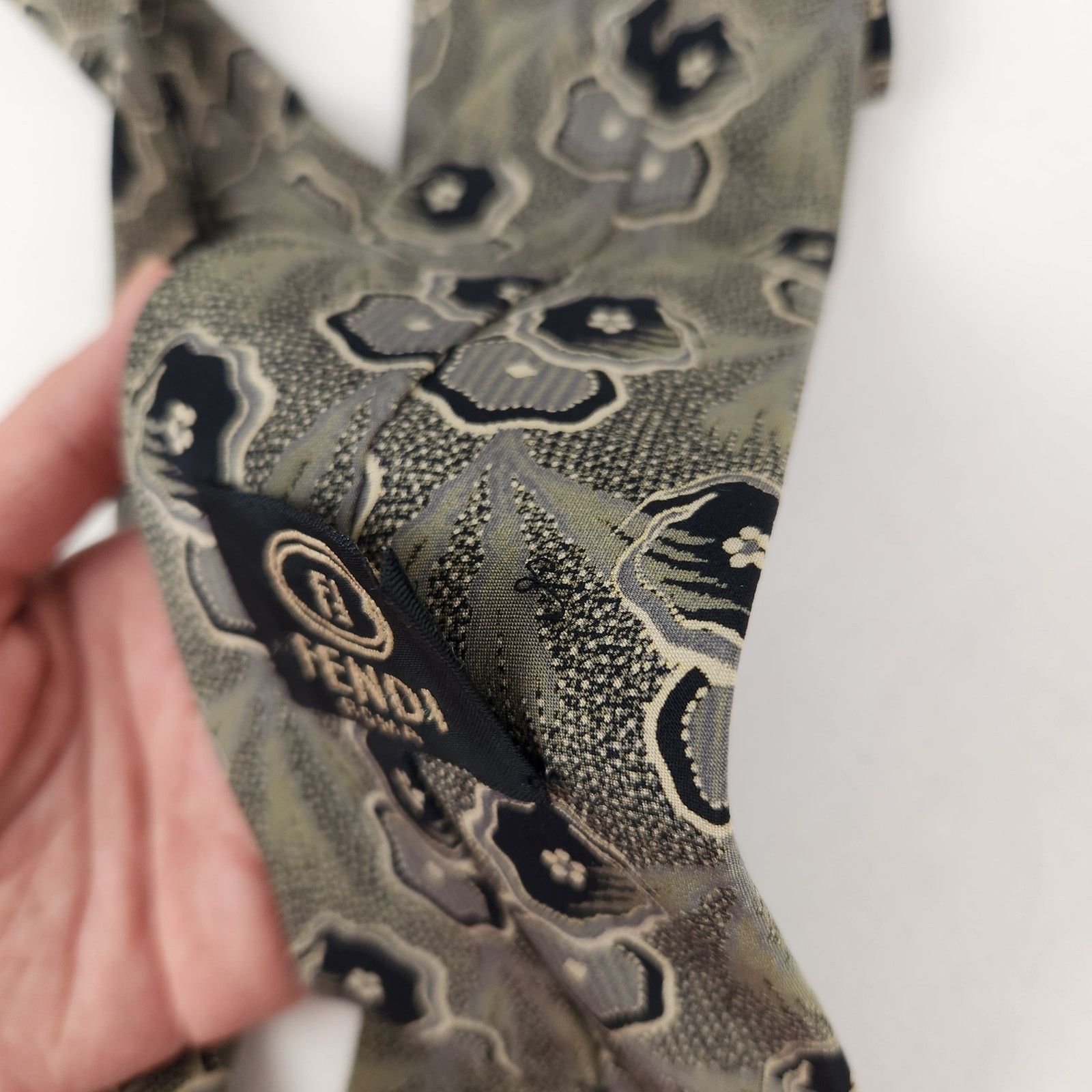 Vintage Vintage Designer Flower Hawaiian 90s Patterned Silk Tie Size ONE SIZE - 8 Thumbnail