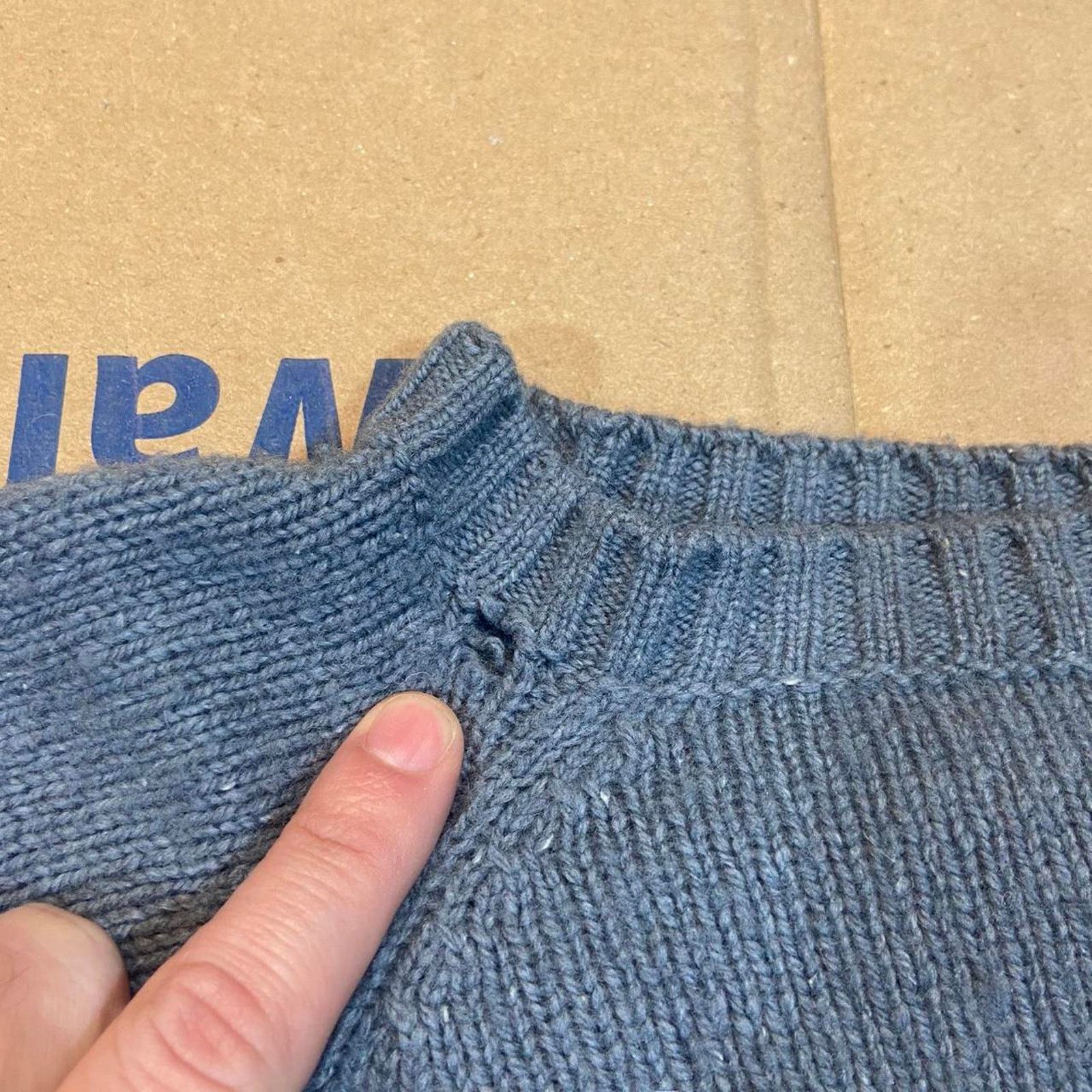 Alien Workshop 70s cashmere sweater has Size US L / EU 52-54 / 3 - 2 Thumbnail