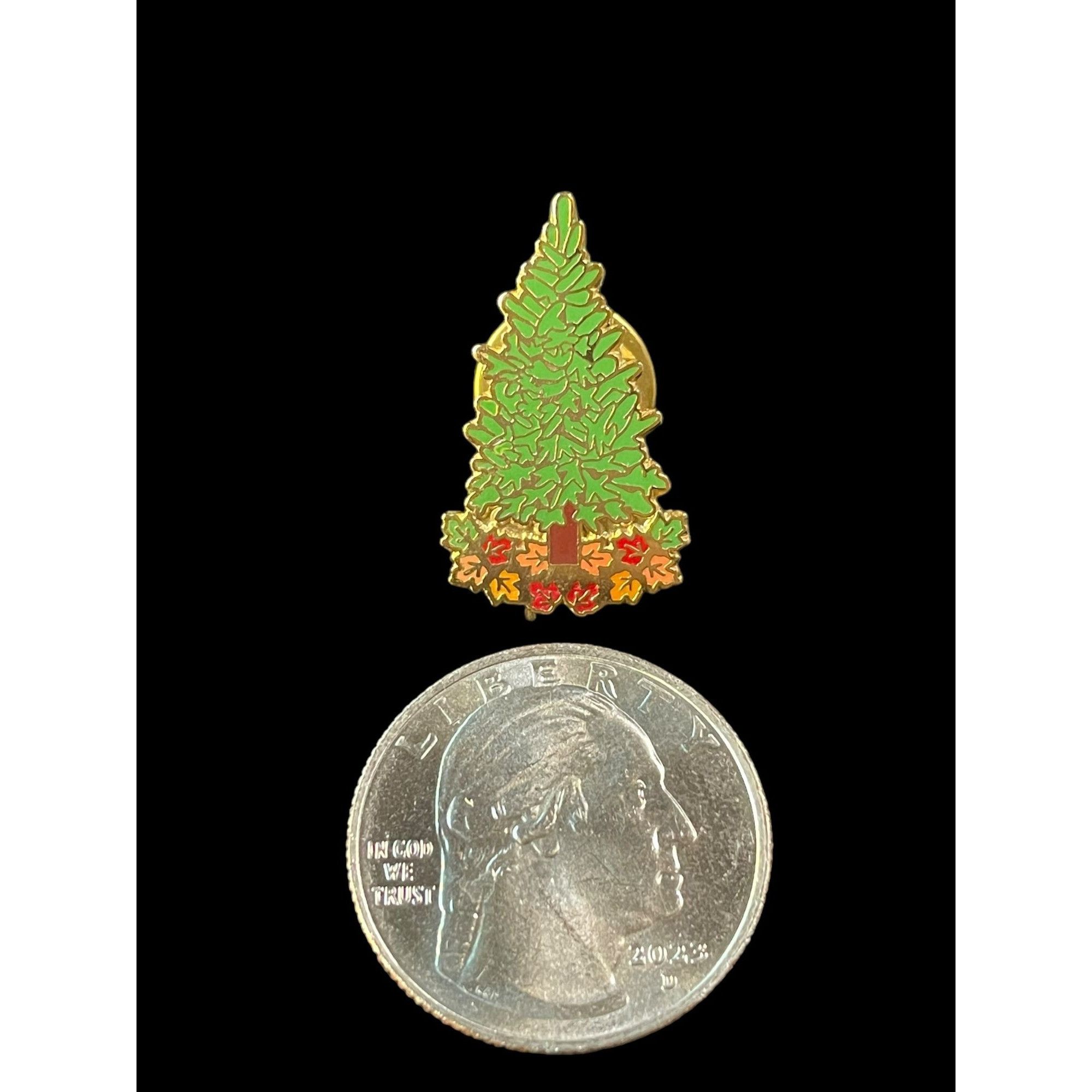 Jewelry × Vintage Vintage Gold Tone Tree and Autumn Leaves Enamel Brooch Pin Size ONE SIZE - 4 Thumbnail