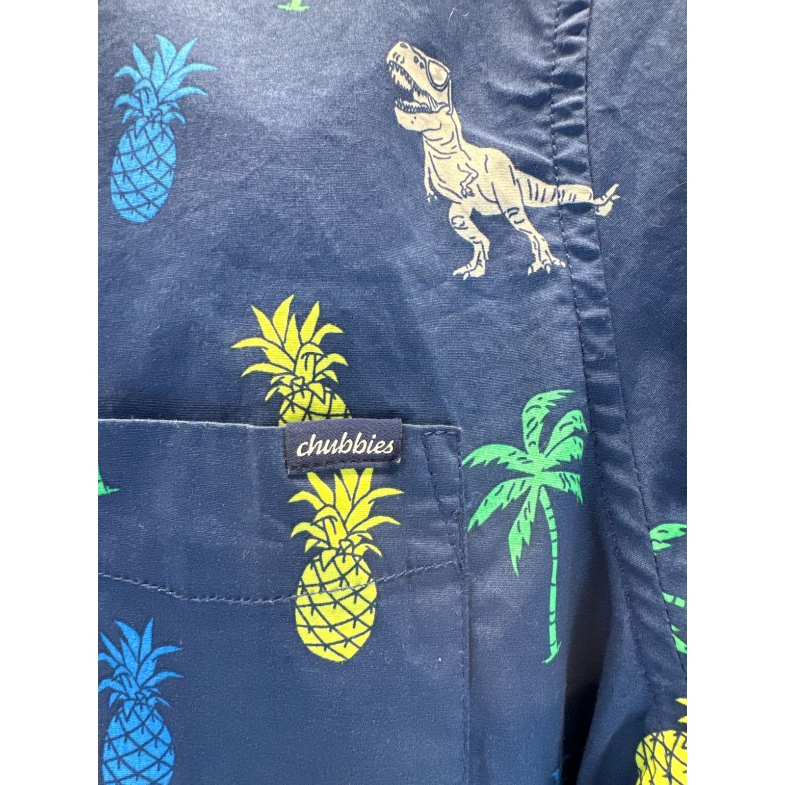 Chubbies Chubbies Friday Shirt Blue Short Sleeve Button-up men sz M Size US M / EU 48-50 / 2 - 3 Thumbnail