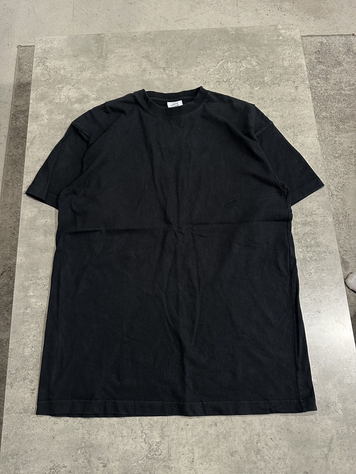 Vetements Vetements T-shirt Size US S / EU 44-46 / 1 - 1 Thumbnail