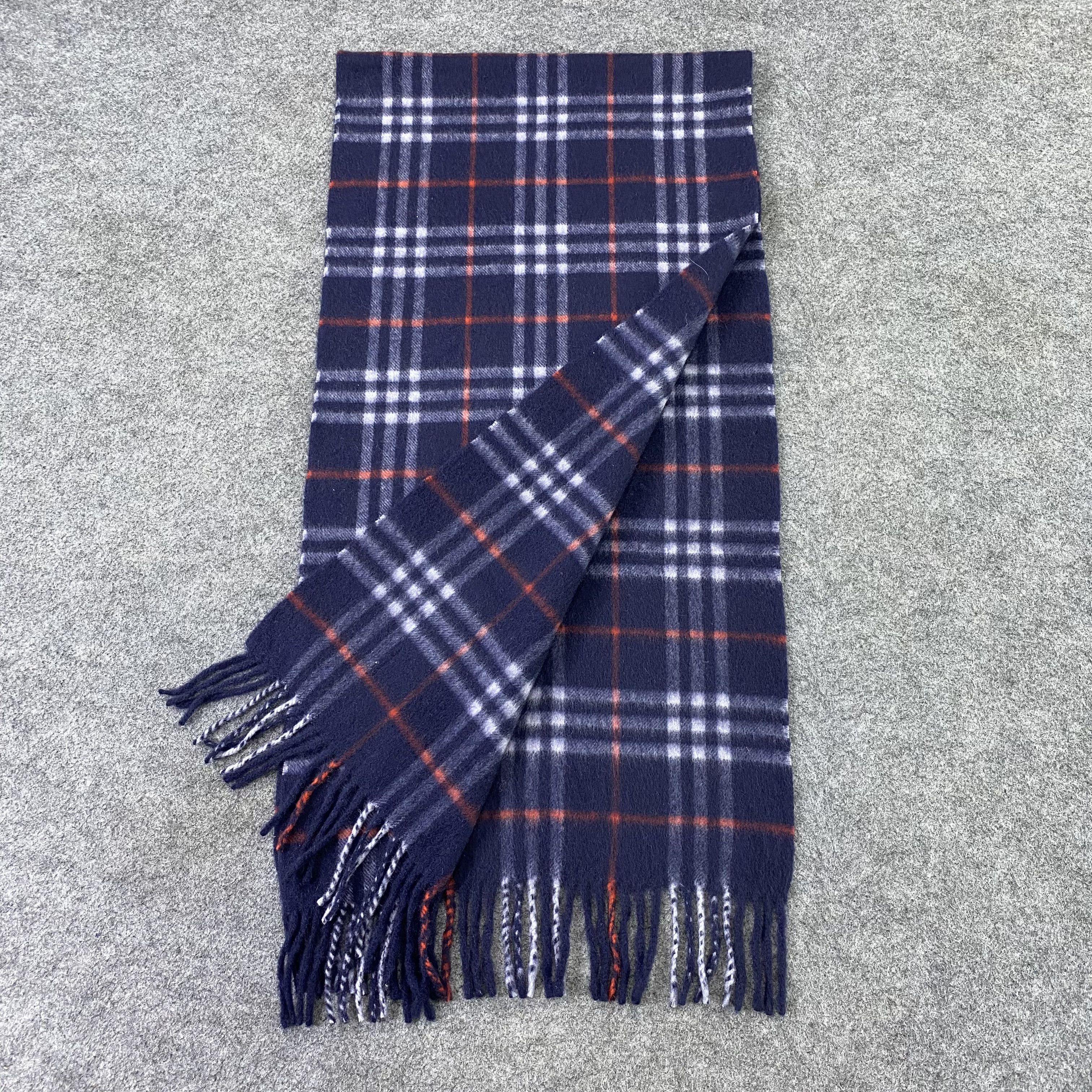 Burberry Burberry Cashmare Scarf / Muffler / Neckwear -T1525 Size ONE SIZE - 3 Thumbnail