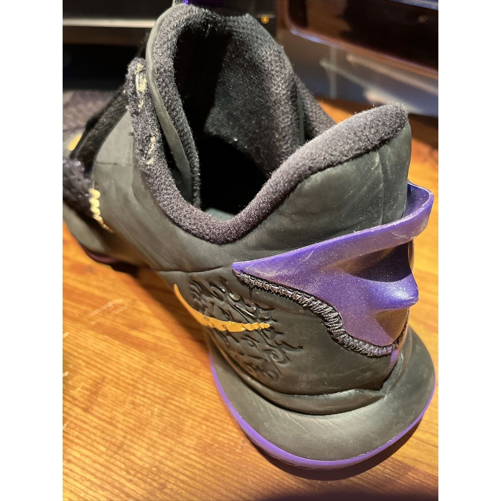 Nike Nike Lebron Witness V 5 Black Purple Gold Size Men's US 12.5 Size US 12.5 / EU 45-46 - 23 Thumbnail