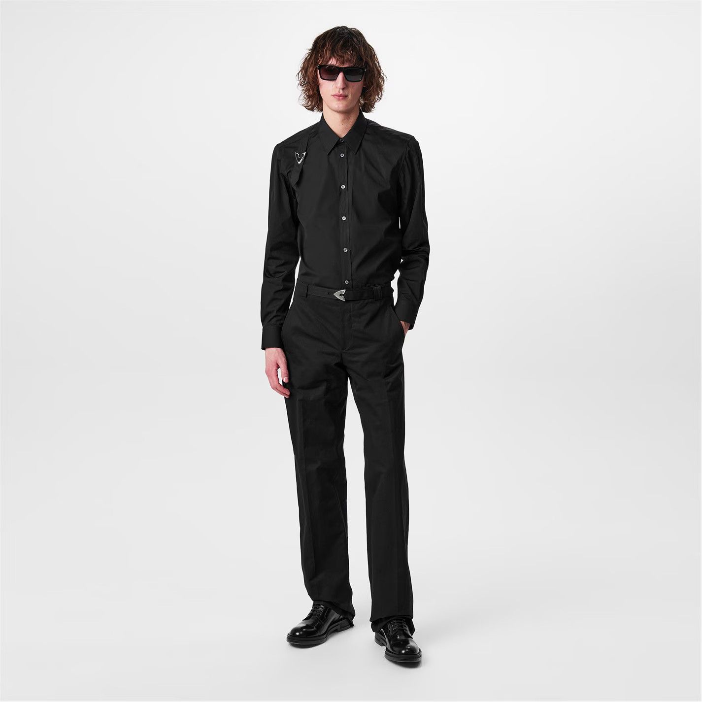 Alexander McQueen o1g2r1mq0326 Size: OS / Oversized Sunglasses in Black Size ONE SIZE - 4 Thumbnail
