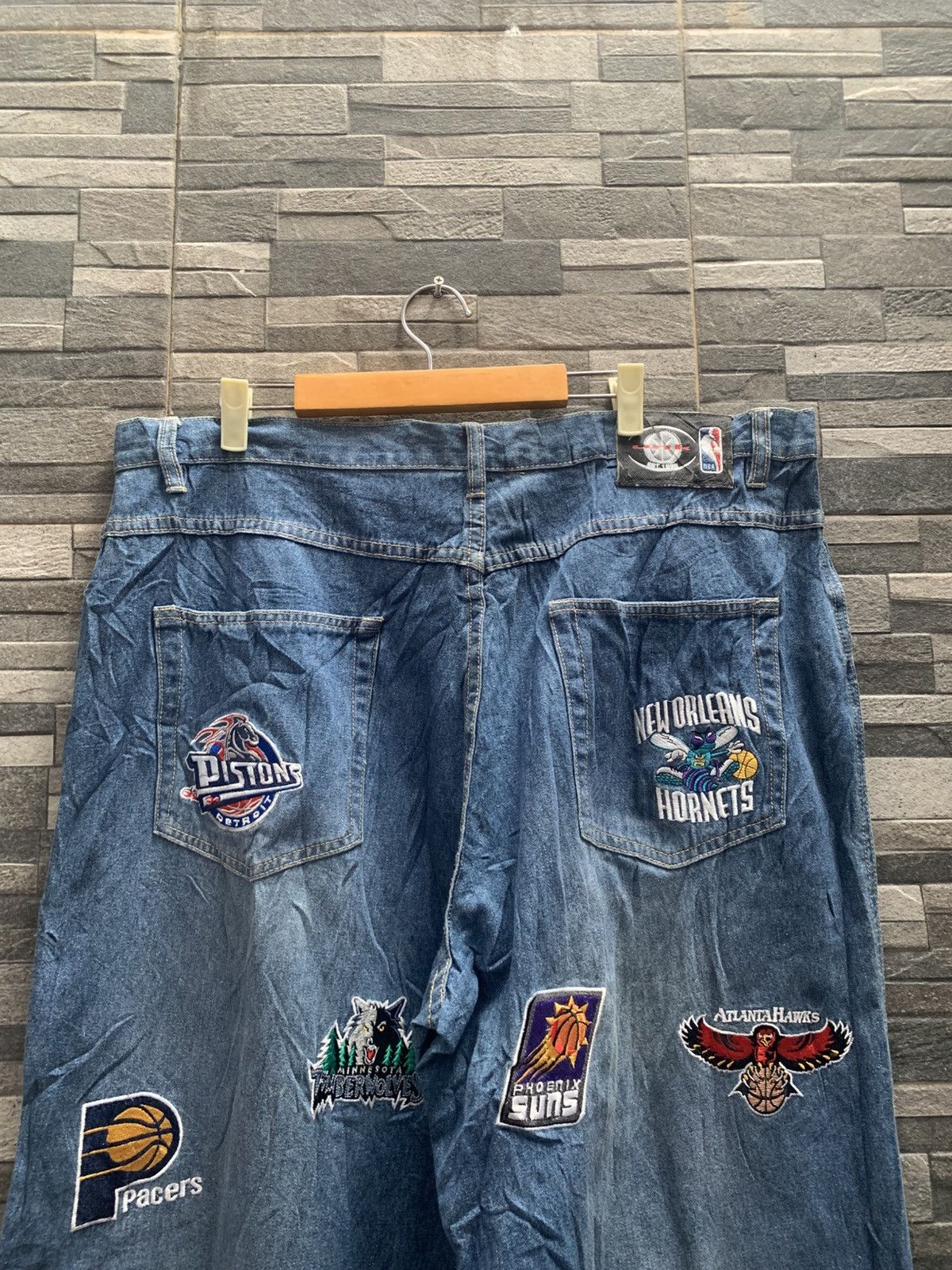 NBA Vintage NBA Unk Embroidery All Team Baggy Pants Size US 40 / EU 56 - 6 Thumbnail