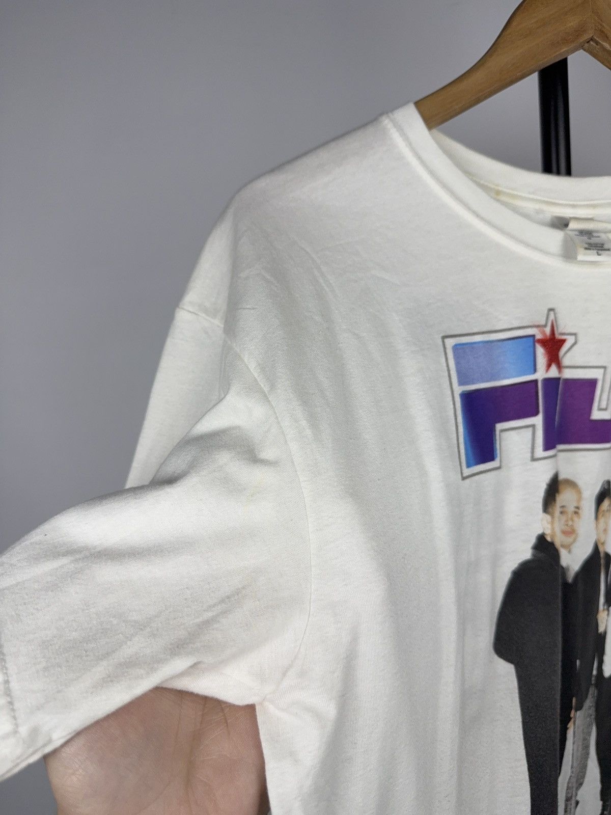 Band Tees 00s Rare FIVE Big Reunion 2013 Tour Tee Signed Size L Size US L / EU 52-54 / 3 - 9 Thumbnail