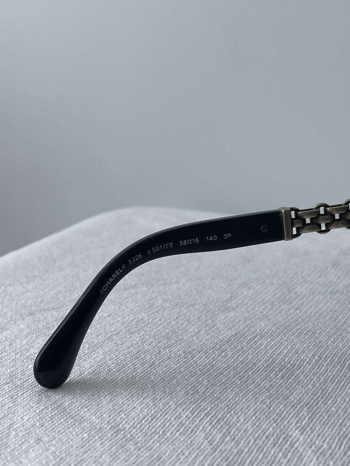 Chanel × Designer × Vintage Chanel Vintahe Black Silver Sunglasses Metal Old Money Size ONE SIZE - 9 Thumbnail