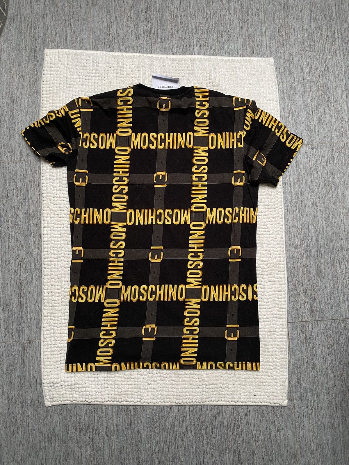 Moschino Moschino Lapped Belt T-Shirt Couture! Milano tee y2k gold Size US S / EU 44-46 / 1 - 12 Thumbnail