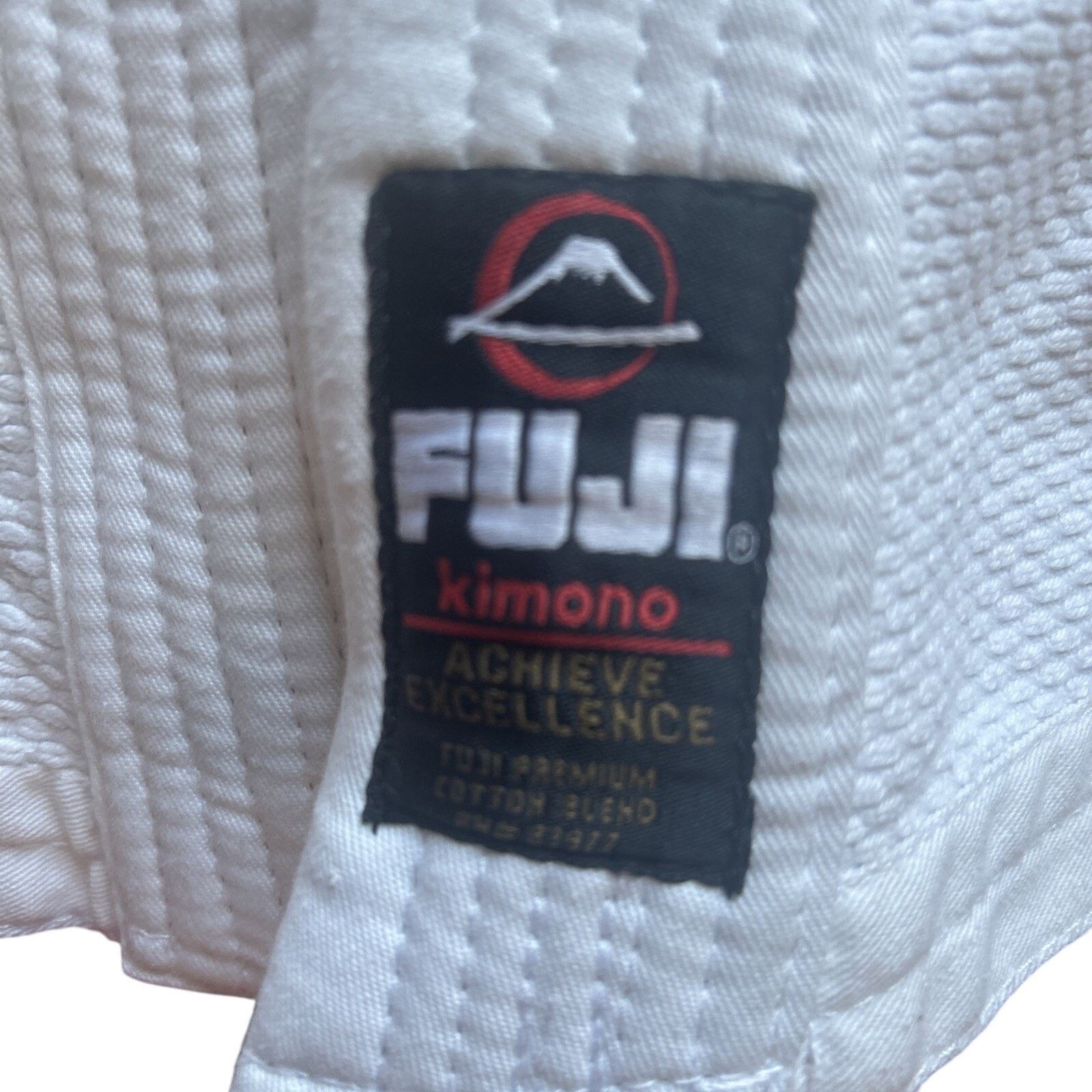 Fujito Fuji Brazilian Jiu-Jitsu Gi Size 28" / US 6 / IT 42 - 8 Thumbnail