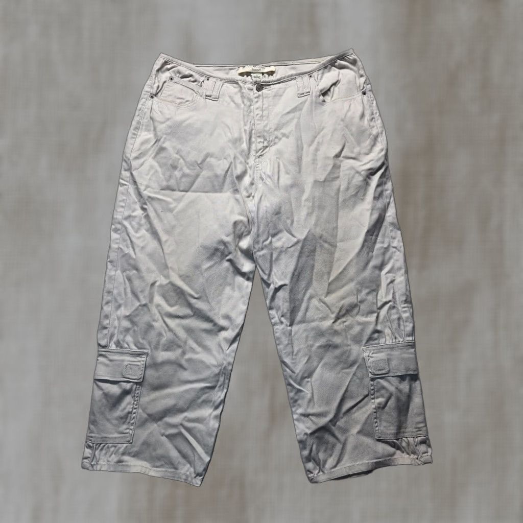 Vintage Mountain Lake Pants Cargo Beige Capris Size 6 Adult Womens Size 28" / US 6 / IT 42 - 1 Thumbnail
