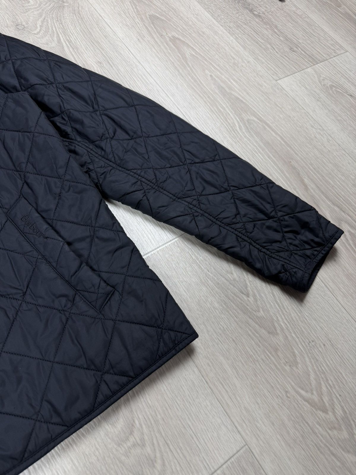 Barbour Barbour International Axle Quilted Men’s Jacket Size M Size US M / EU 48-50 / 2 - 6 Thumbnail