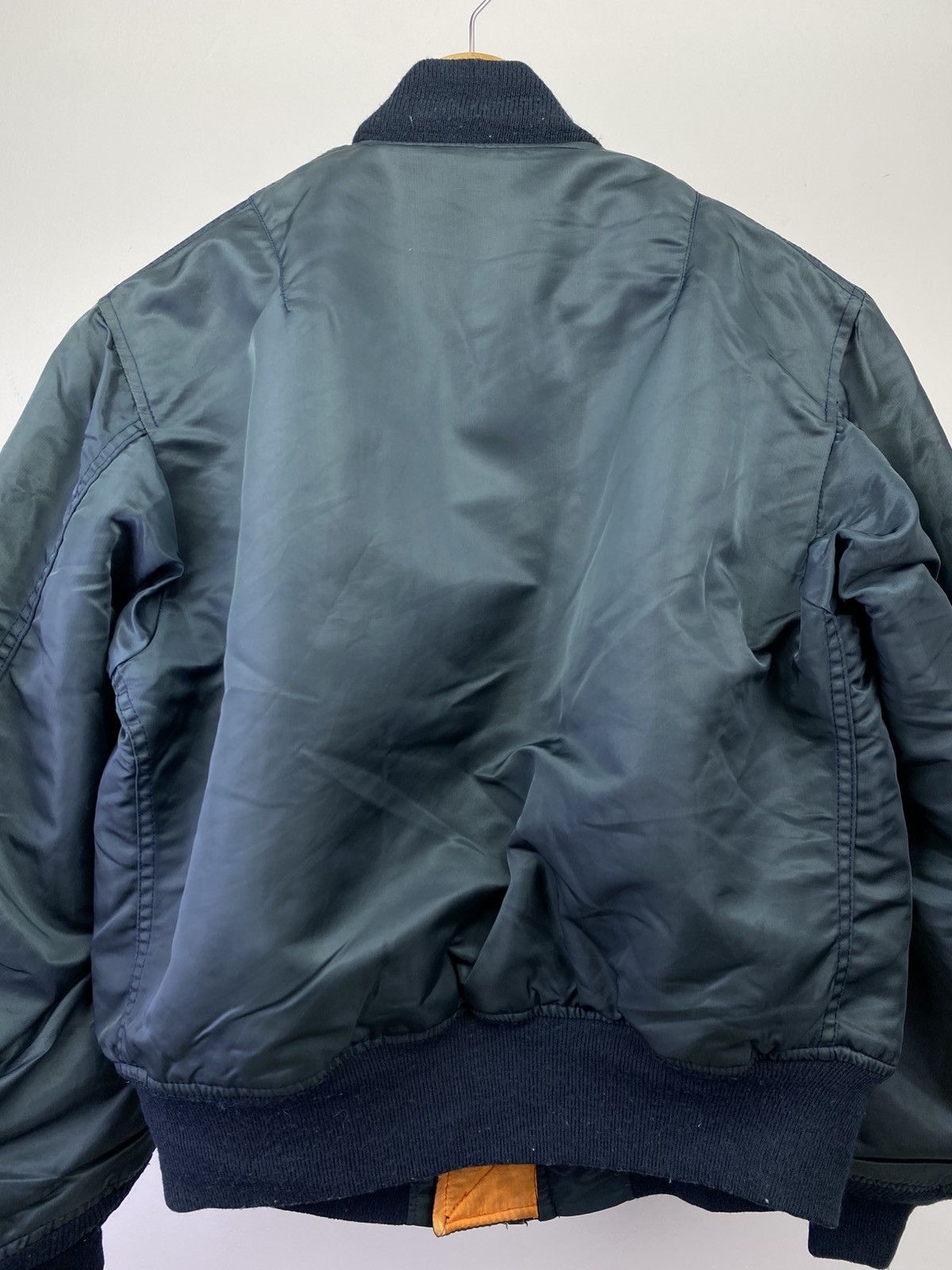 Avirex Vintage 90’s Avirex MA-1 Dark Green Reversible Flight Jacket Size US M / EU 48-50 / 2 - 6 Thumbnail