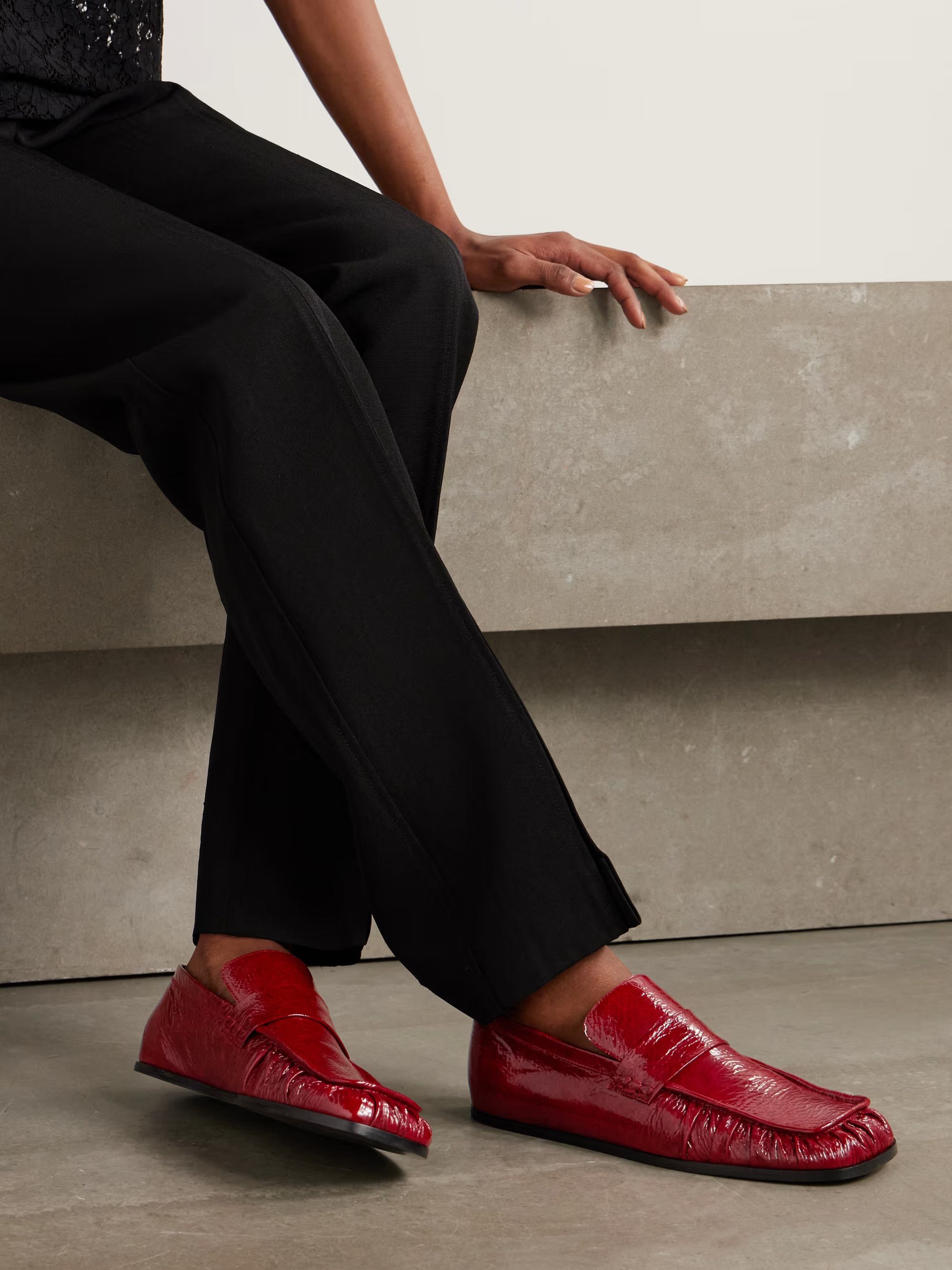 Jil Sander o1loc1c0426 Crinkled Glossed Leather Loafers in Red Size US 5 / IT 35 - 5 Thumbnail