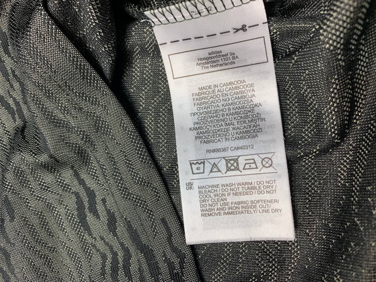 Adidas MANCHESTER UNITED ADIDAS 2020/2021 FOOTBALL AWAY JERSEY Size US L / EU 52-54 / 3 - 5 Thumbnail