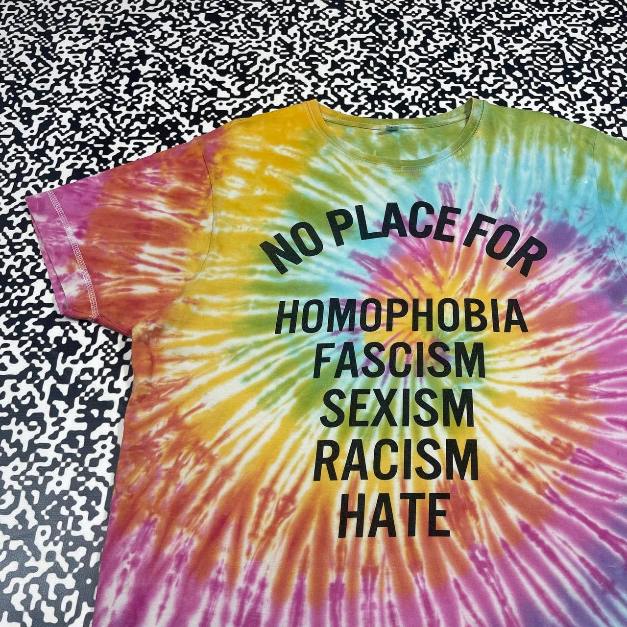 Vintage Vintage Y2K Humor Tie Dye Sex Hate T-shirt Size US L / EU 52-54 / 3 - 4 Thumbnail