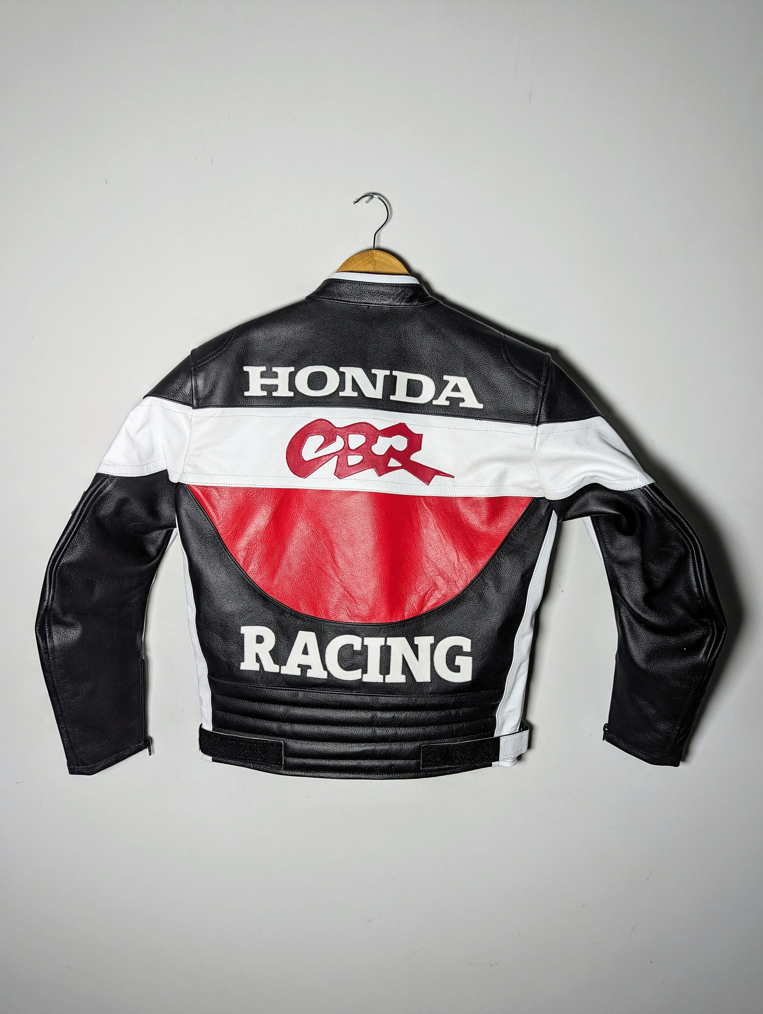 Honda 💥🔥 HONDA CBR RACING LEATHER JACKET RARE Size US S / EU 44-46 / 1 - 9 Thumbnail