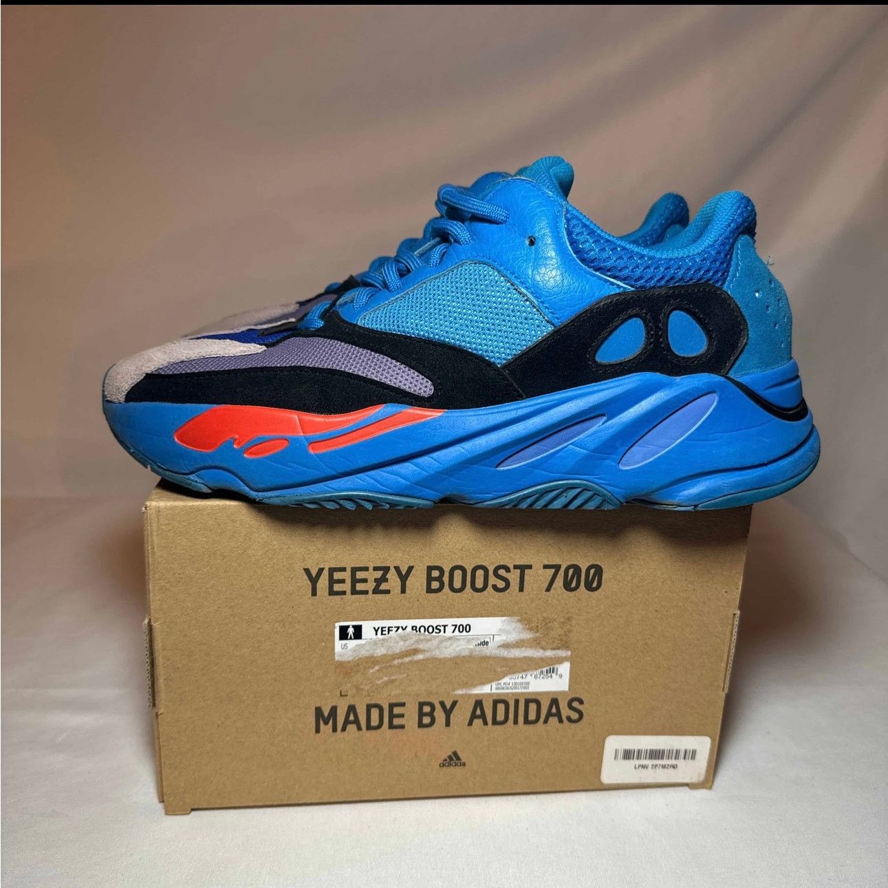 Jordan Brand × Nike Size 11.5 Adidas Yeezy Boost 700 Hi-Res Blue Men's Shoes Size US 11.5 / EU 44-45 - 8 Thumbnail