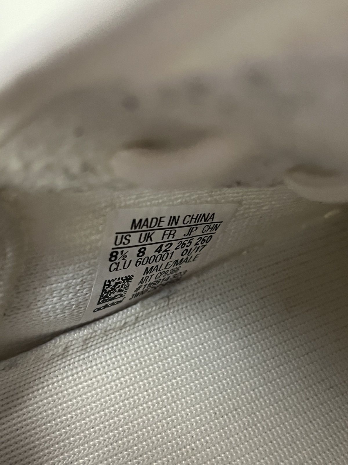 Adidas Adidas x Yeezy 350 Boost V2 Cream Size US 8.5 / EU 41-42 - 8 Thumbnail