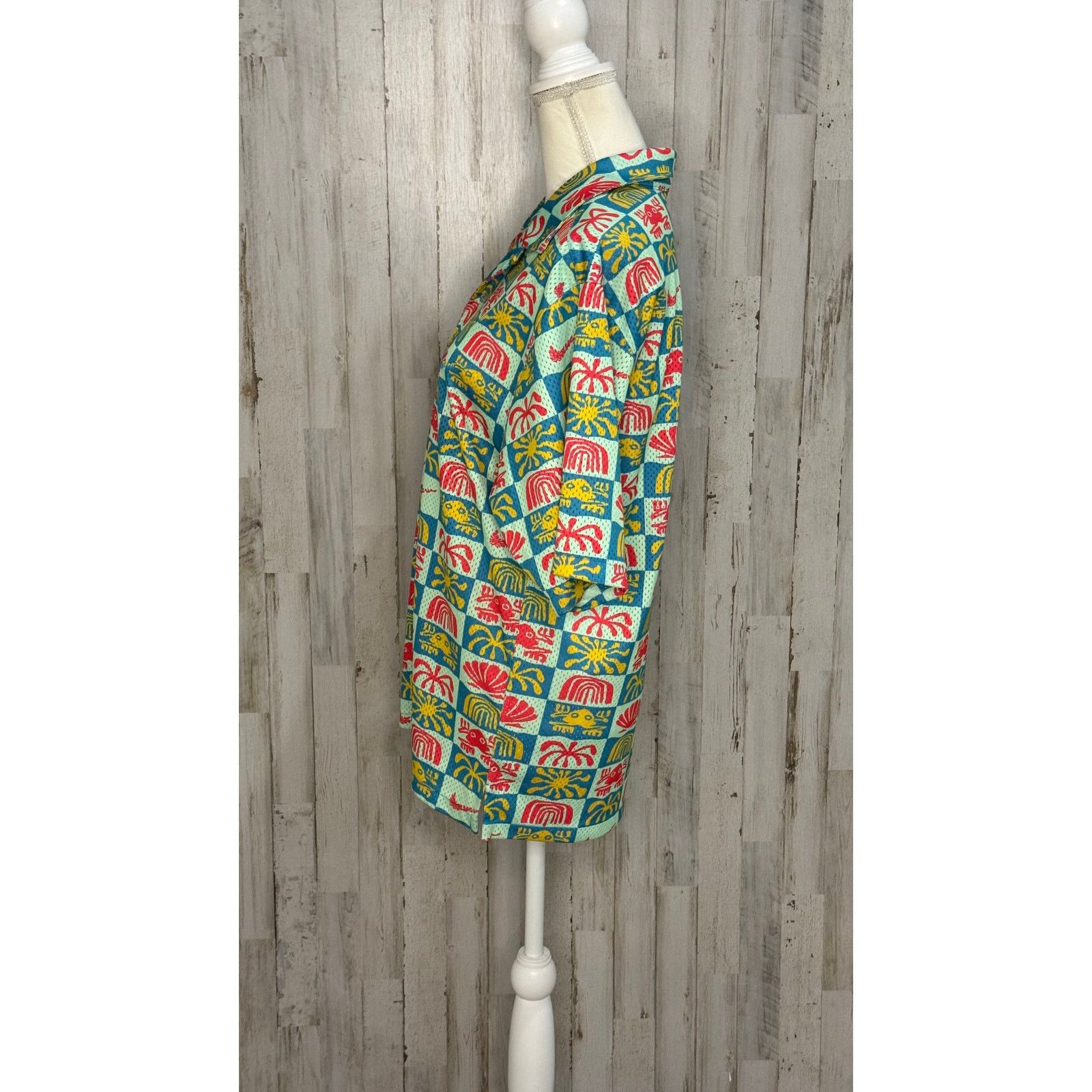 Nike Nike Mesh Button-Up Hawaiian Resort Camp Shirt Men's Small Size US S / EU 44-46 / 1 - 7 Thumbnail