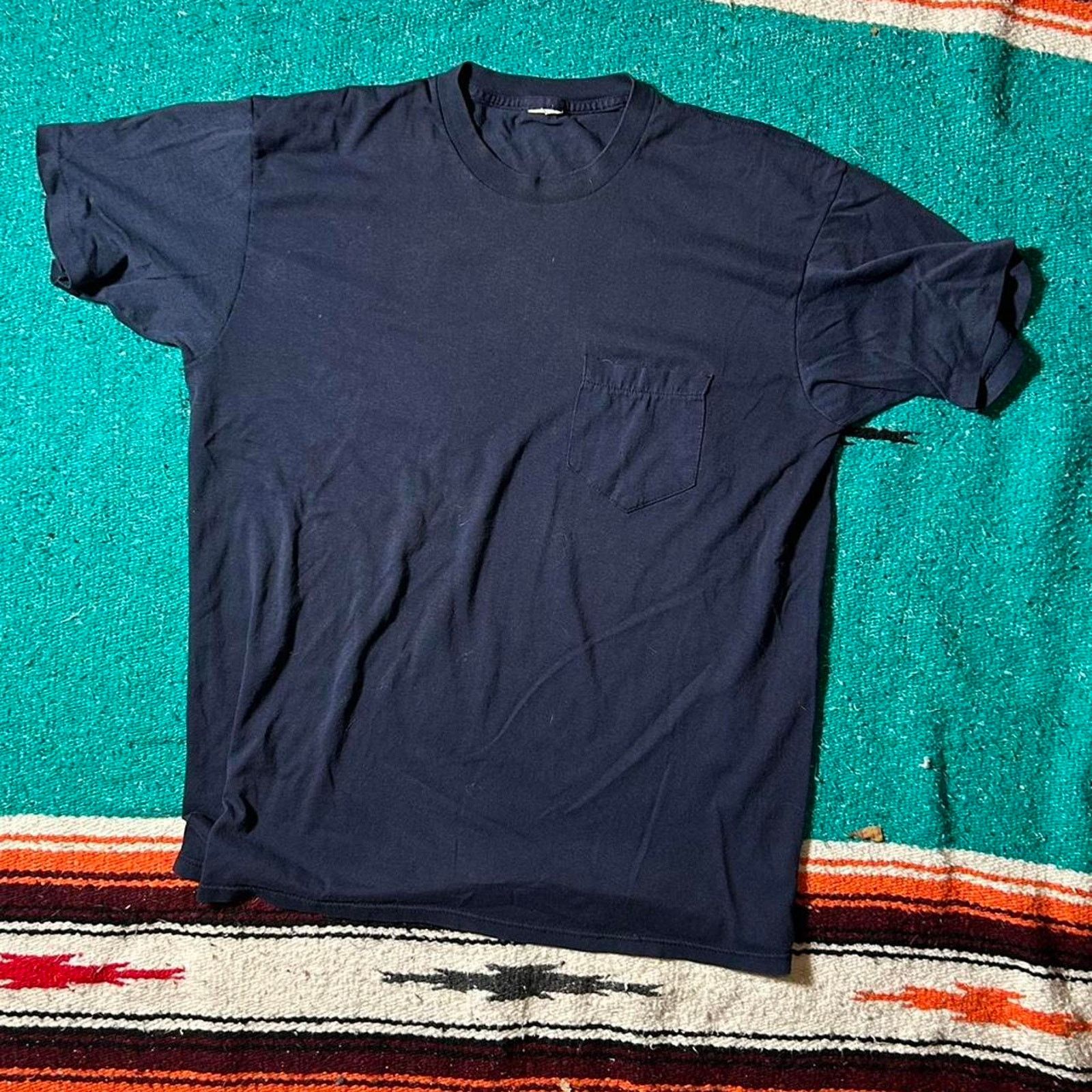 Life is Good Single stitch navy pocket tee Size US L / EU 52-54 / 3 - 2 Thumbnail