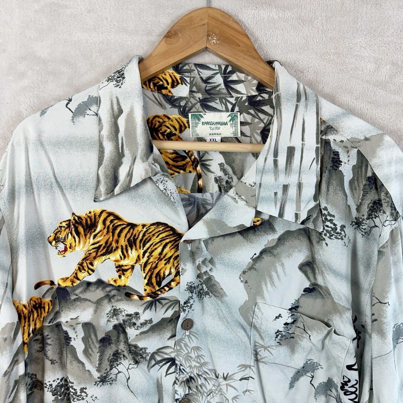 Other Vtg Kamehameha Hawaiian Shirt Tiger In Bamboo Rayon Coconut Size US XXL / EU 58 / 5 - 1 Thumbnail
