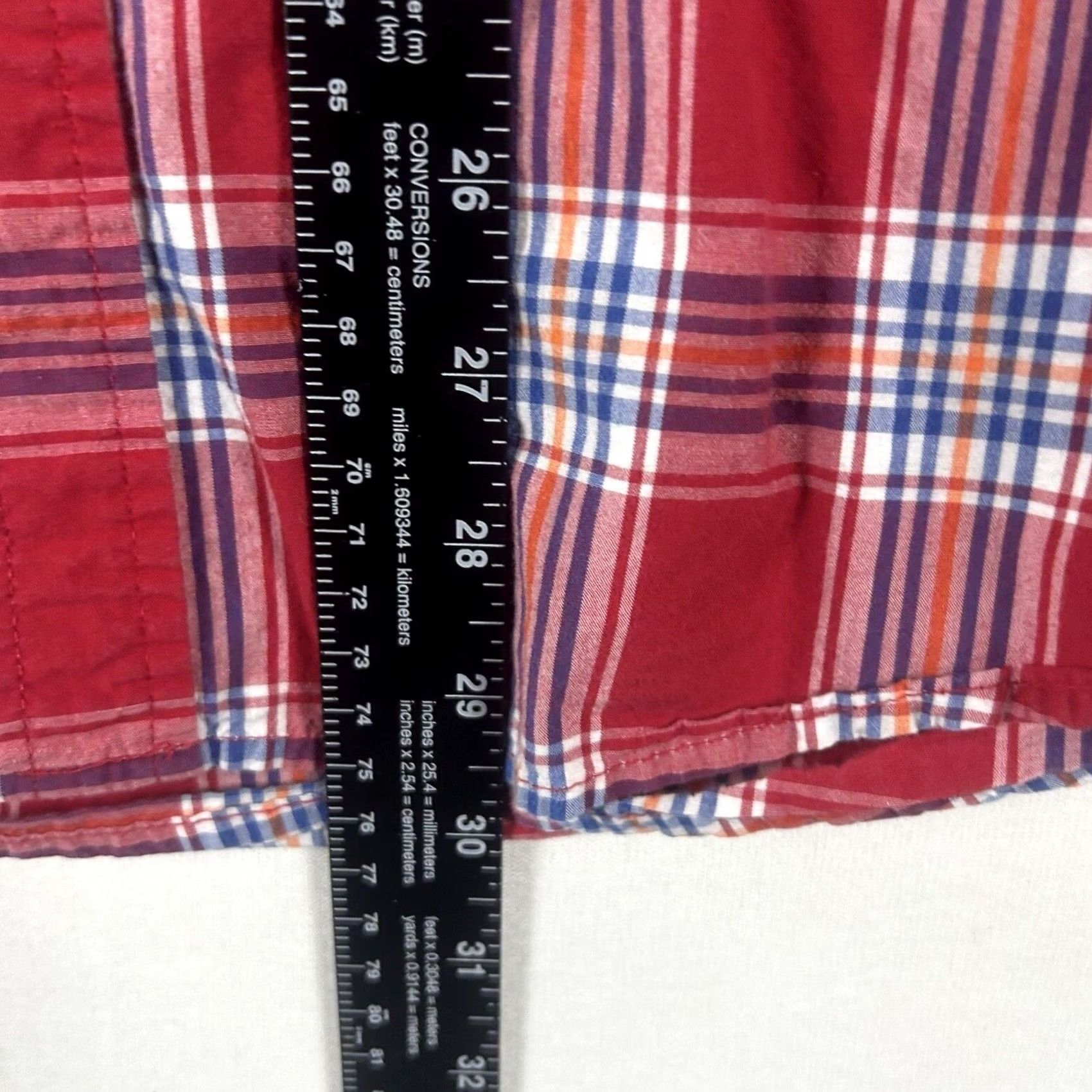 Old Navy Old Navy The Classic Shirt Button-Up Men XL Red Plaid Long Sleeve Regular Fit Casual Shirt Size US XL / EU 56 / 4 - 5 Thumbnail