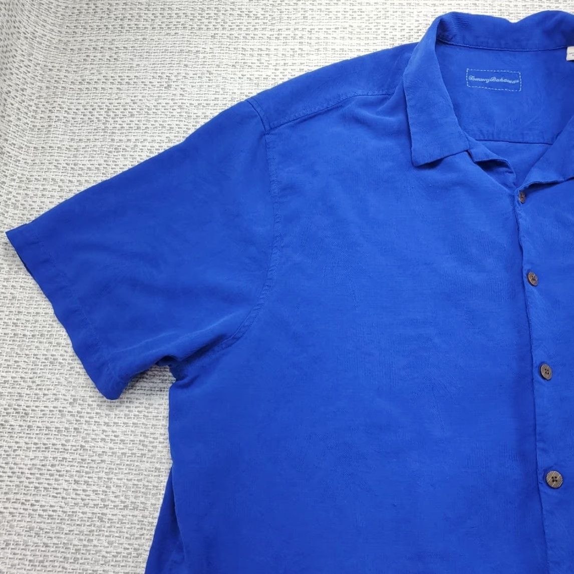 Tommy Bahama Tommy Bahama Shirt Mens L Silk Hawaiian Ghost Palms Casual Button-Up Short Sleeve Floral Size US L / EU 52-54 / 3 - 3 Thumbnail
