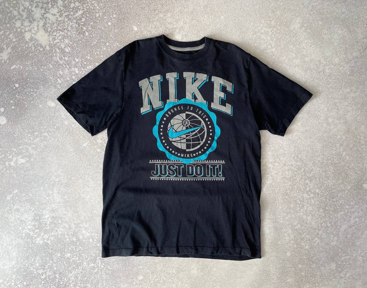 Nike × Vintage Vintage Nike T-shirt Big Swoosh Logo Y2K Ultra Rare Item Size US L / EU 52-54 / 3 - 1 Thumbnail