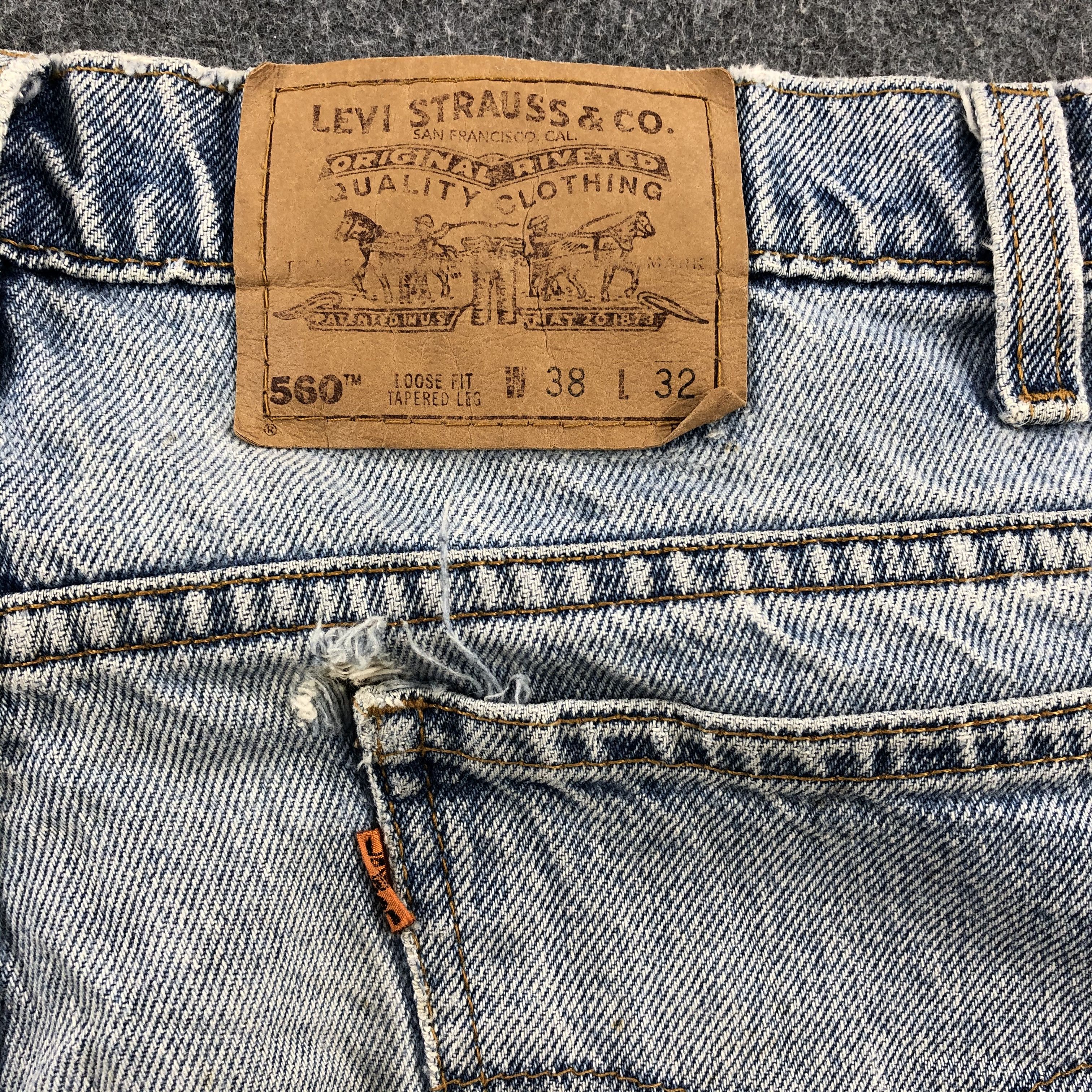 Levi's × Vintage Vintage 90s Light Wash Levis 560 Jeans-JM1771 Size US 37 - 6 Thumbnail