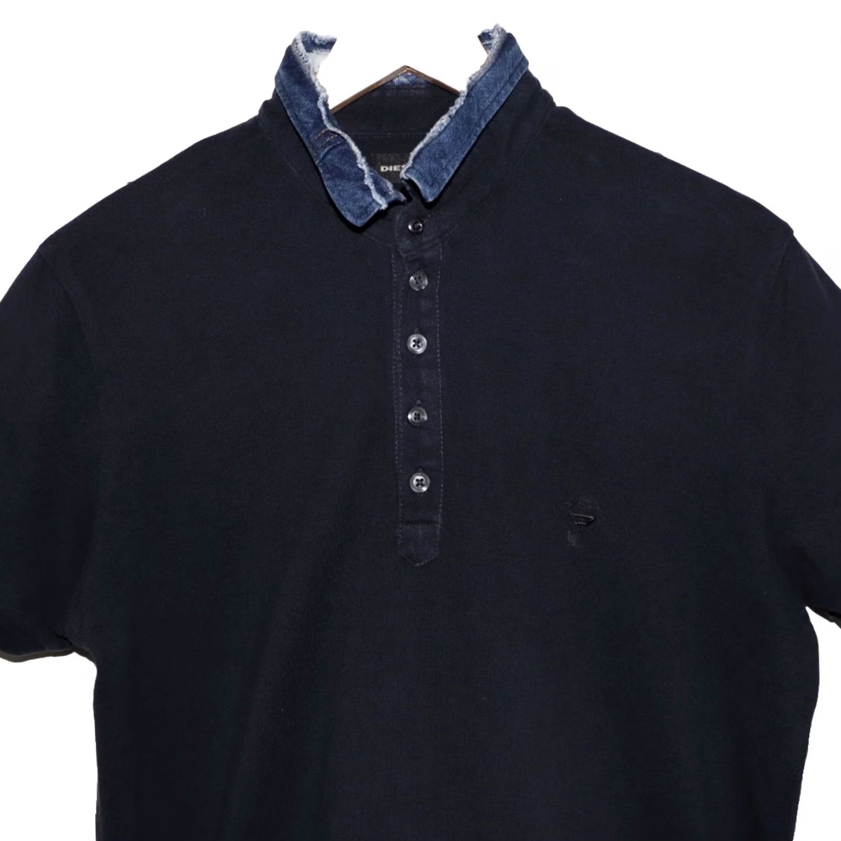 Diesel Diesel Polo Shirt Large Mens Fitted Navy Denim Collar Short Sleeve Used Polo Shirt Denim Collar Mens L Navy Denim 100% Cotton Casual Vintage No Size US L / EU 52-54 / 3 - 3 Thumbnail