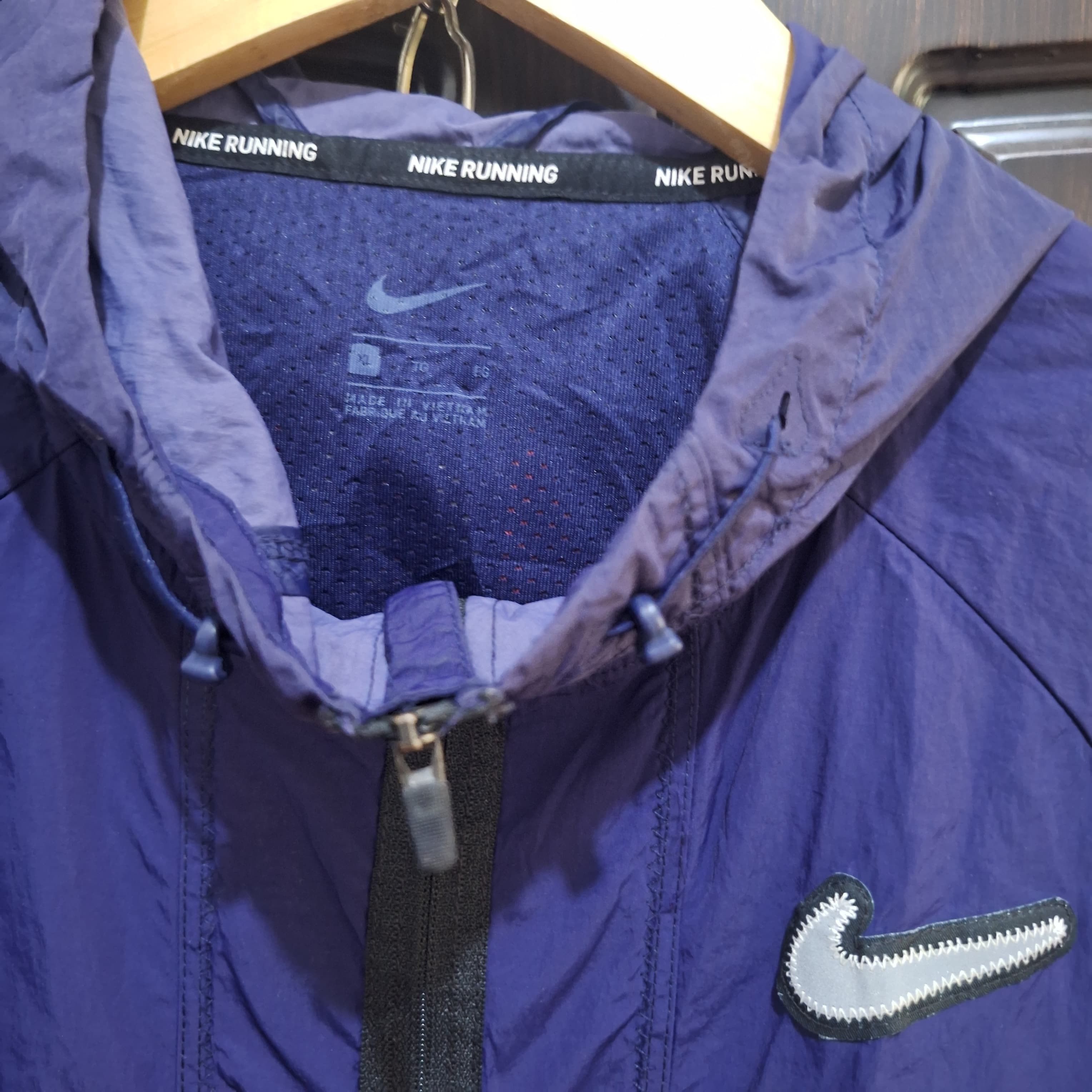 Nike Nike Chinese Purple Dragon Wild Run Jacket Size US XL / EU 56 / 4 - 3 Thumbnail