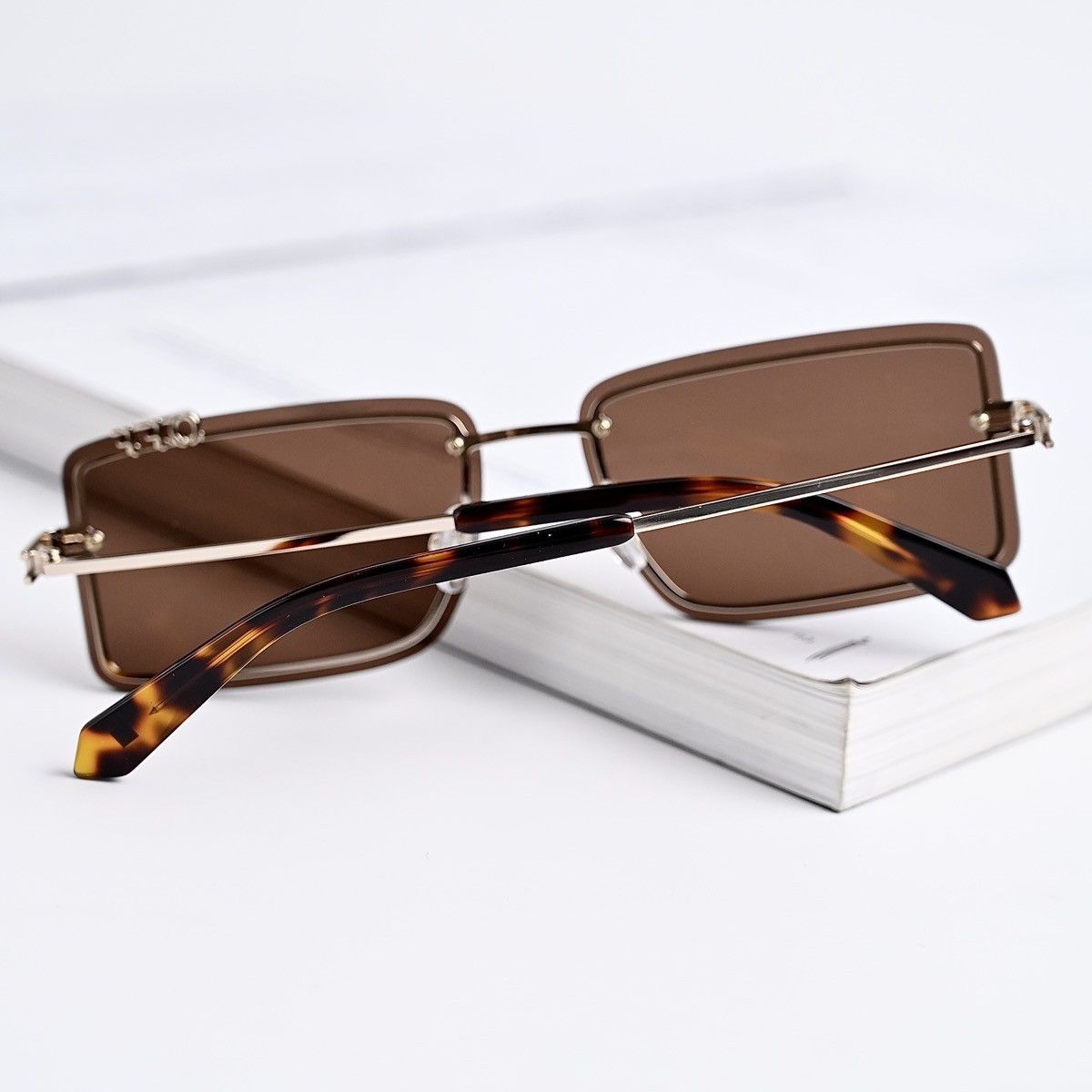 Off-White OFF WHITE TAMPA SUNGLASSES Size ONE SIZE - 12 Thumbnail