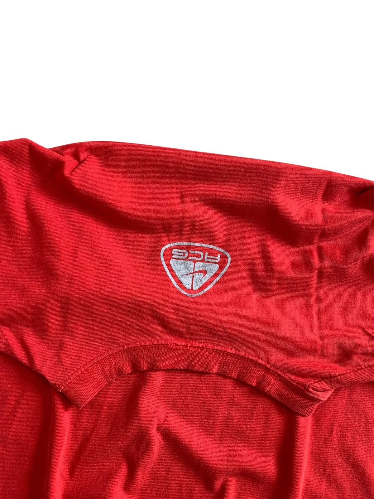 Nike ACG Vintage Nike ACG Logo Tshirt Size US M / EU 48-50 / 2 - 7 Thumbnail