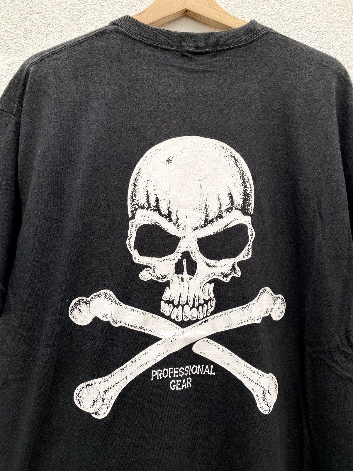 Fashion Victim Vintage Skull Fashion Victim Size US L / EU 52-54 / 3 - 3 Thumbnail