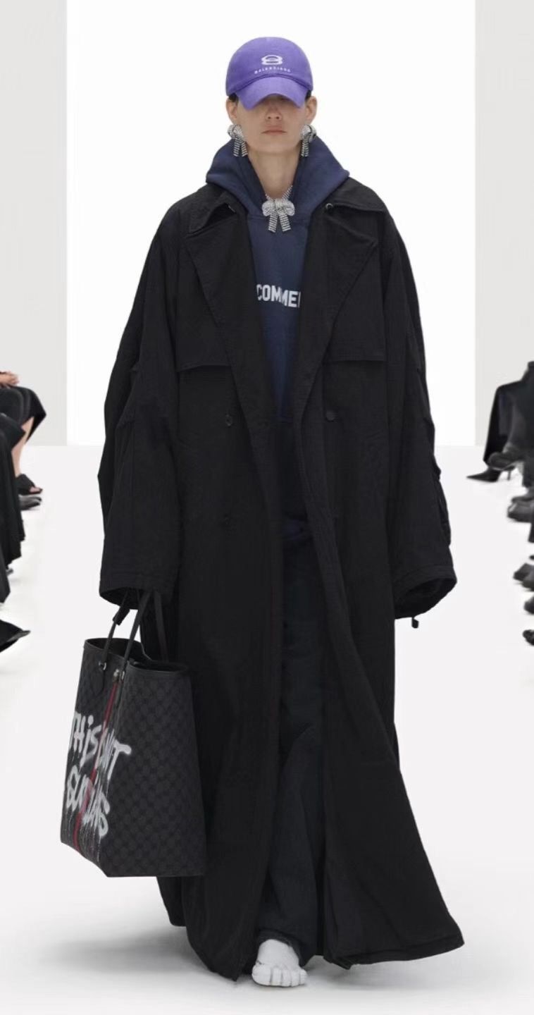 Balenciaga BALENCIAGASS22 Unity Double Loop Embroidered L2412-Nextarrow Size ONE SIZE - 9 Thumbnail