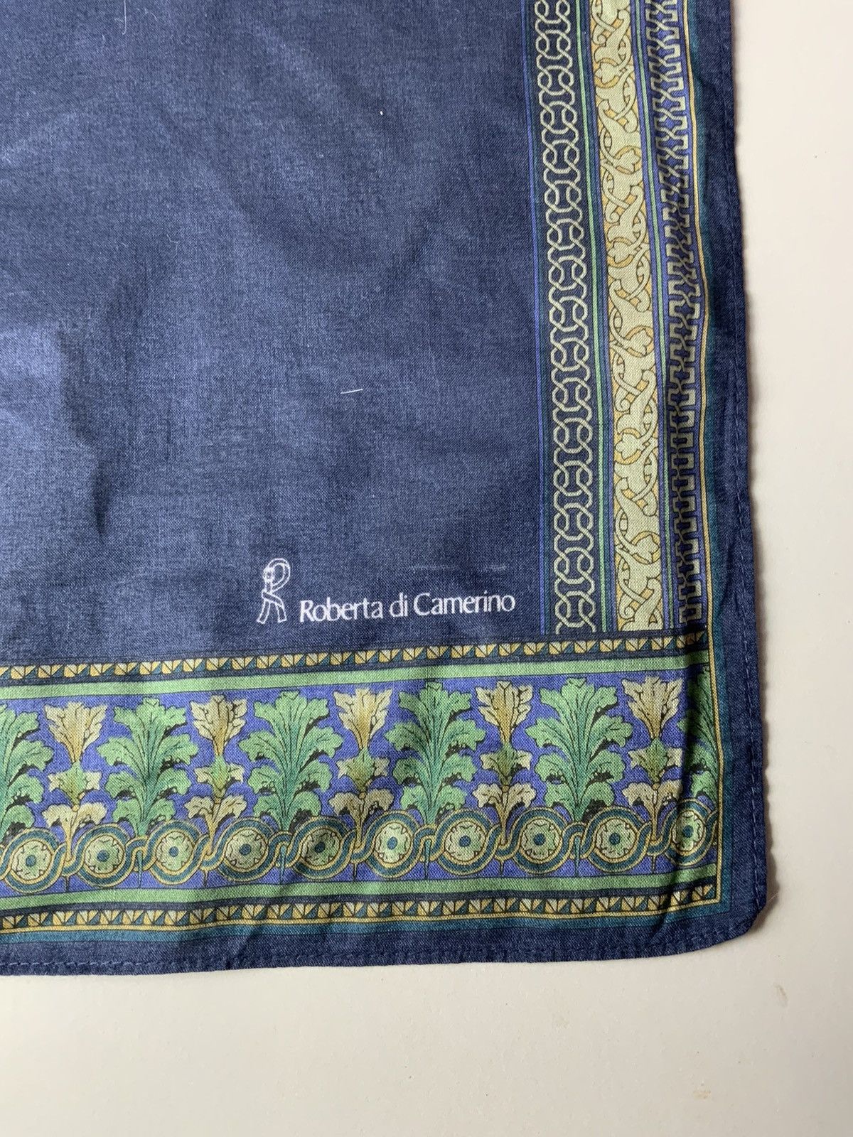 Japanese Brand Roberta Di Camerino Bandana Handkerchief Size ONE SIZE - 9 Thumbnail